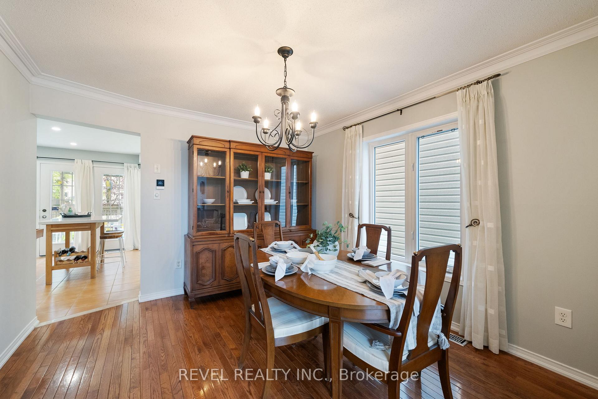 Photo 6 of 39 Handley Crescent, Ajax, South East — HOMEH