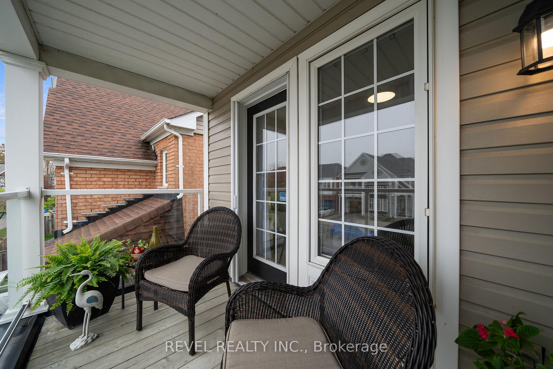 Photo 34 of 39 Handley Crescent, Ajax, South East — HOMEH