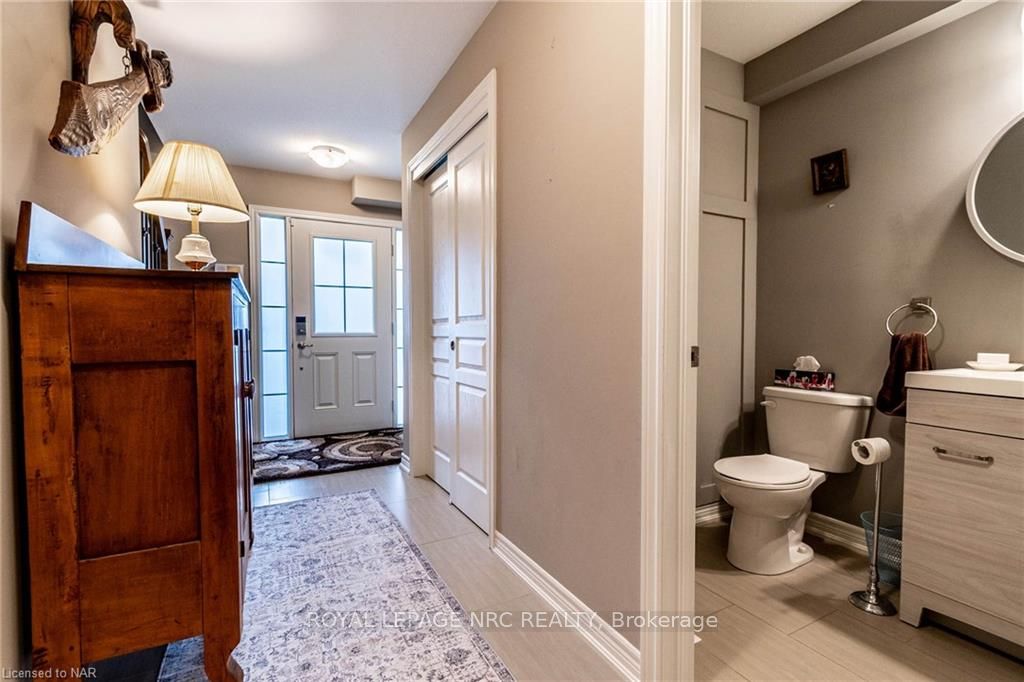 Photo 7 of 88 Spruce Crescent, Welland, Coyle Creek — HOMEH