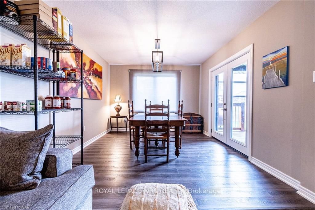 Photo 16 of 88 Spruce Crescent, Welland, Coyle Creek — HOMEH