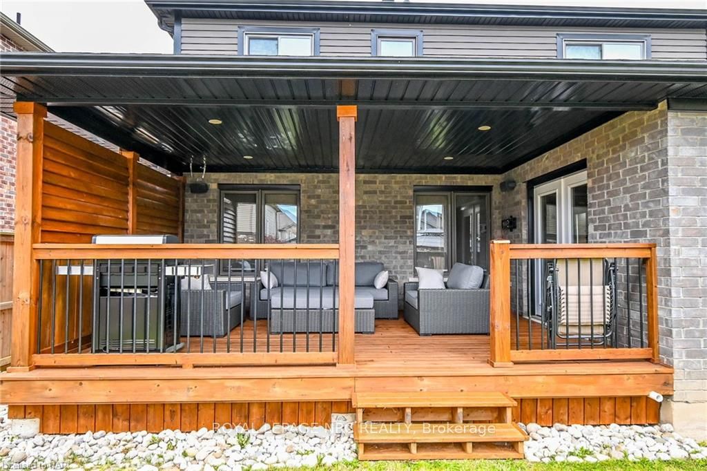 Photo 27 of 88 Spruce Crescent, Welland, Coyle Creek — HOMEH