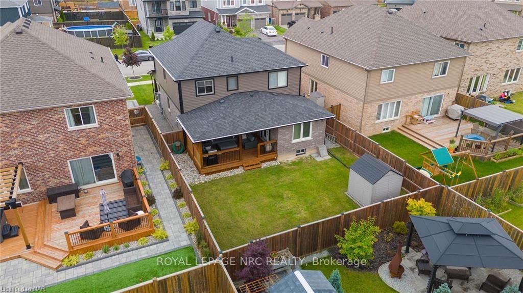 Photo 34 of 88 Spruce Crescent, Welland, Coyle Creek — HOMEH