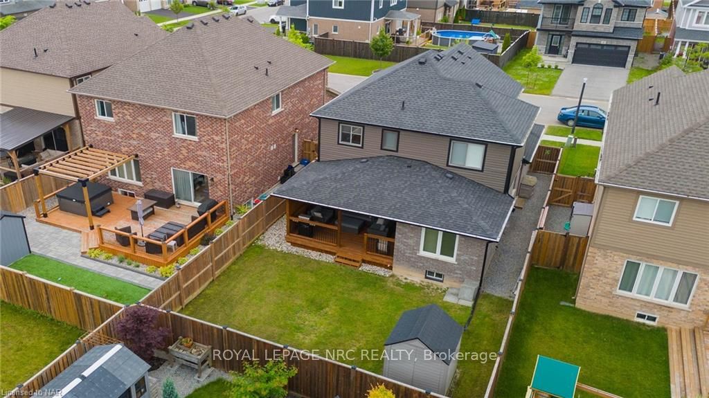 Photo 36 of 88 Spruce Crescent, Welland, Coyle Creek — HOMEH