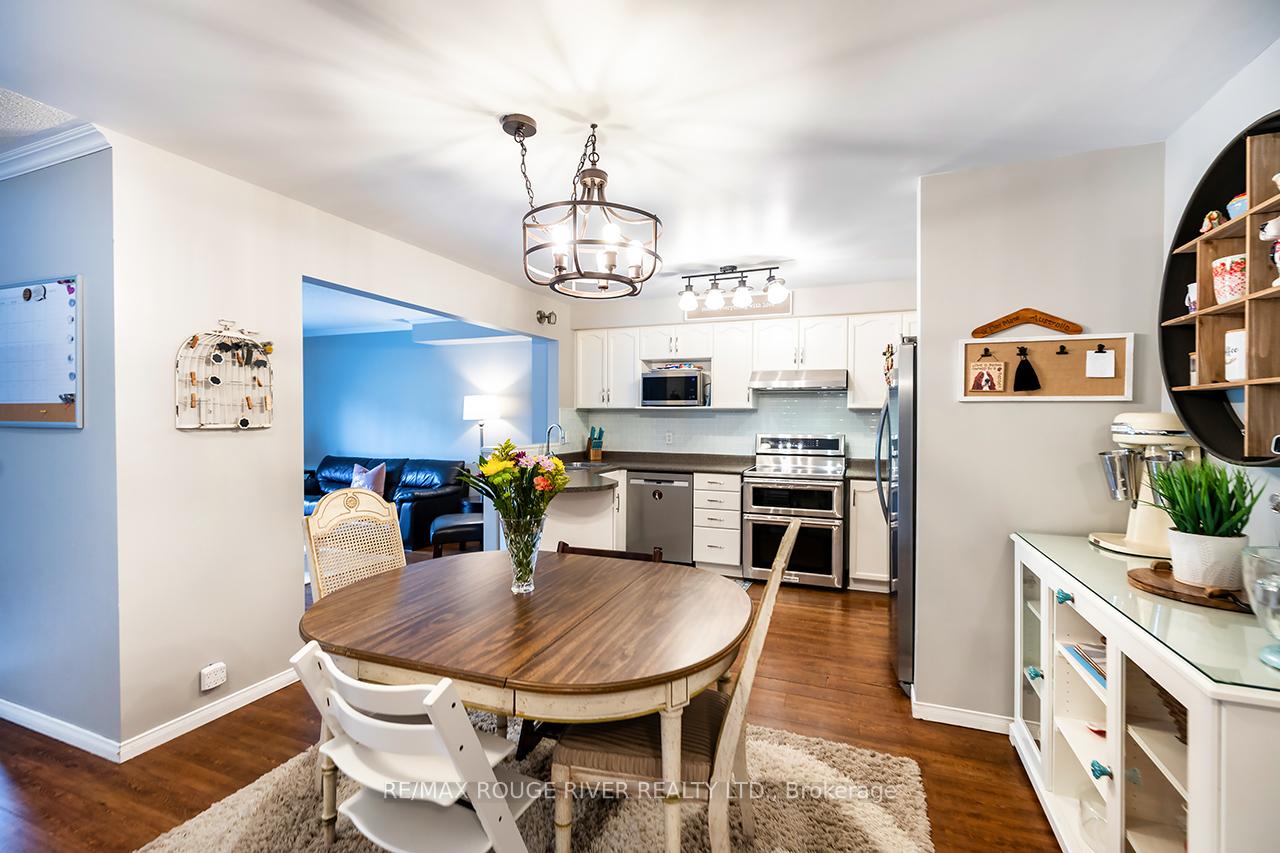 Photo 5 of 1330 Eagle Crescent, Peterborough, Monaghan Ward 2 — HOMEH