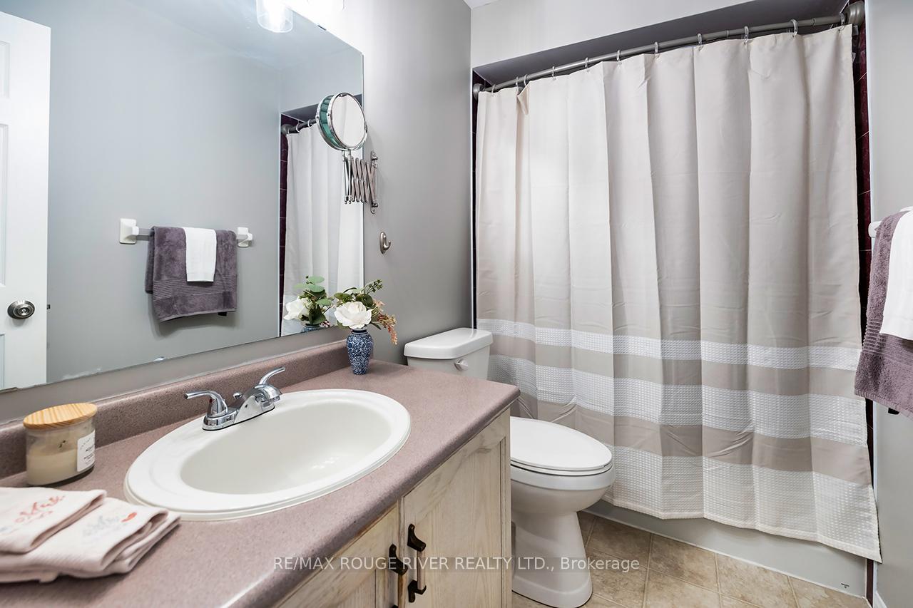 Photo 22 of 1330 Eagle Crescent, Peterborough, Monaghan Ward 2 — HOMEH