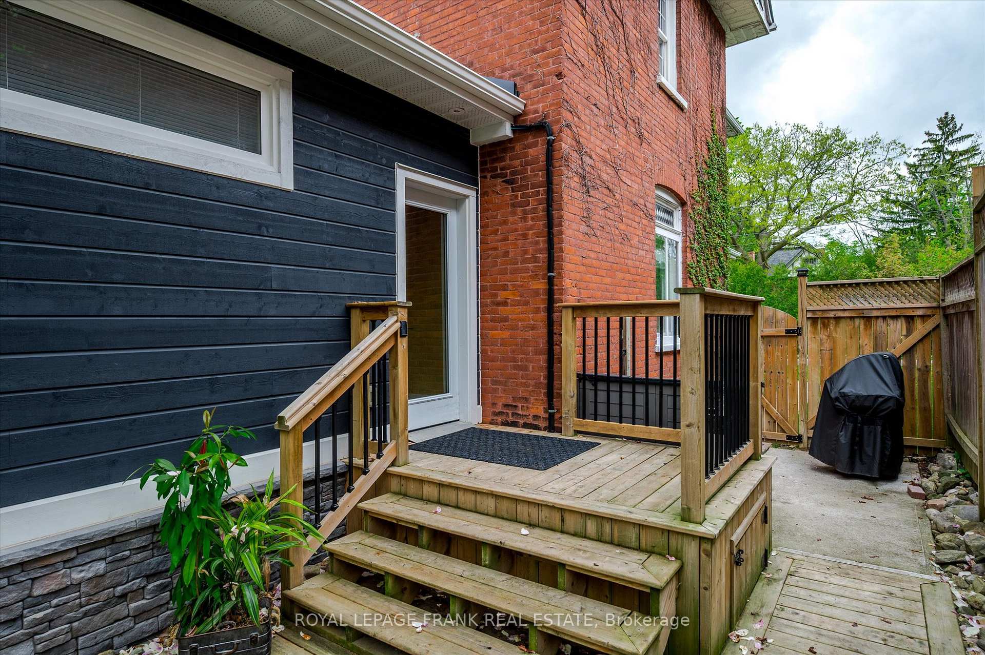 Photo 29 of 83 Benson Avenue, Peterborough, Northcrest Ward 5 — HOMEH