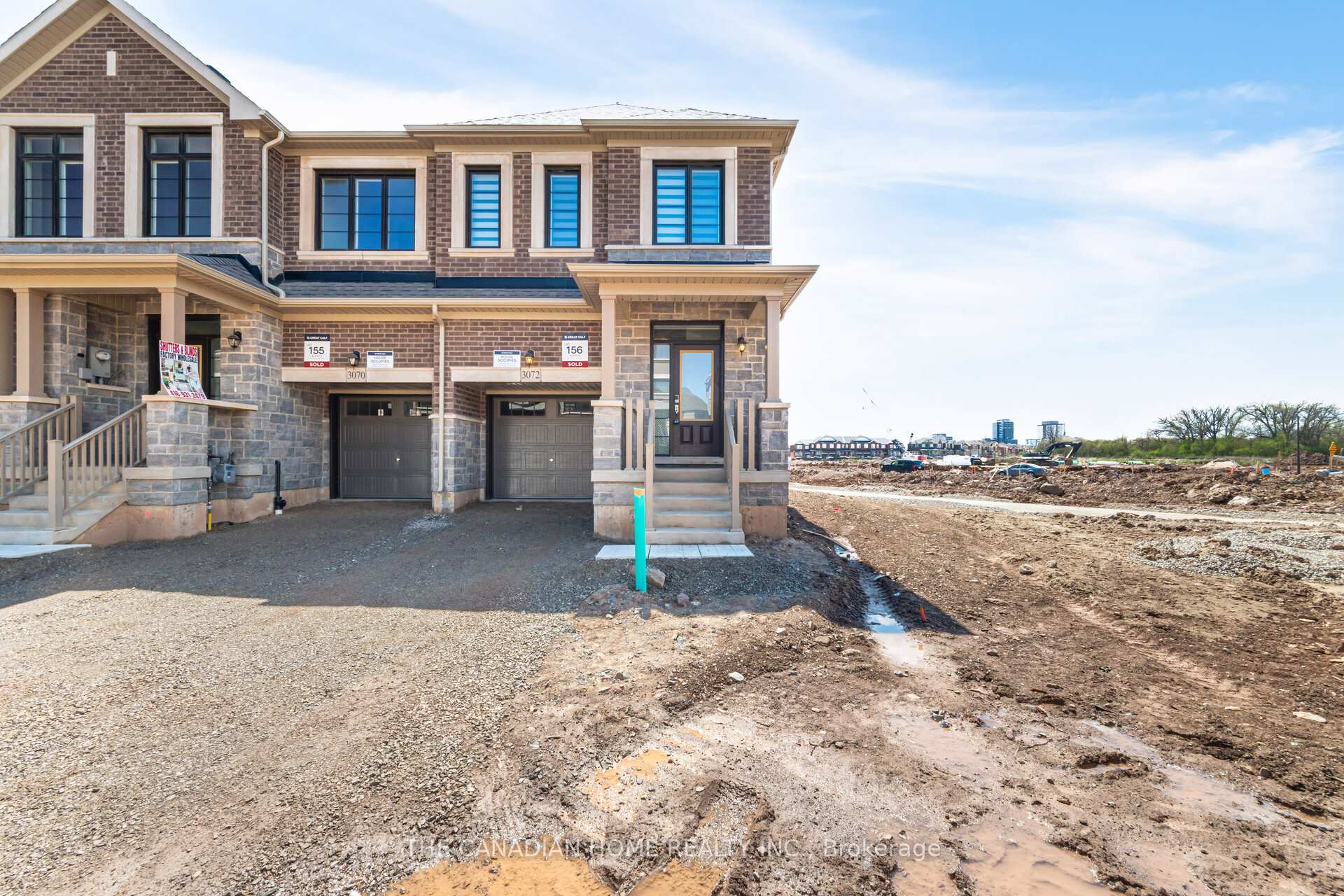 Front of 3072 Robert Lamb Boulevard