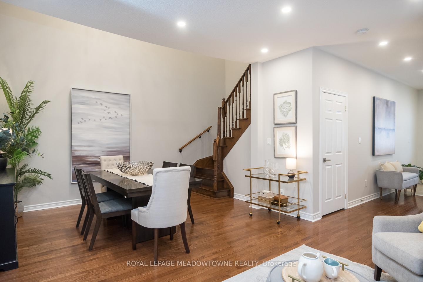 Photo 10 of 394 Bessborough Drive, Milton, Harrison — HOMEH