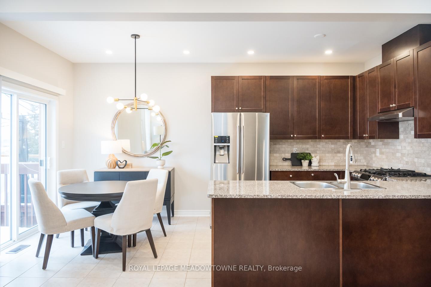 Photo 11 of 394 Bessborough Drive, Milton, Harrison — HOMEH