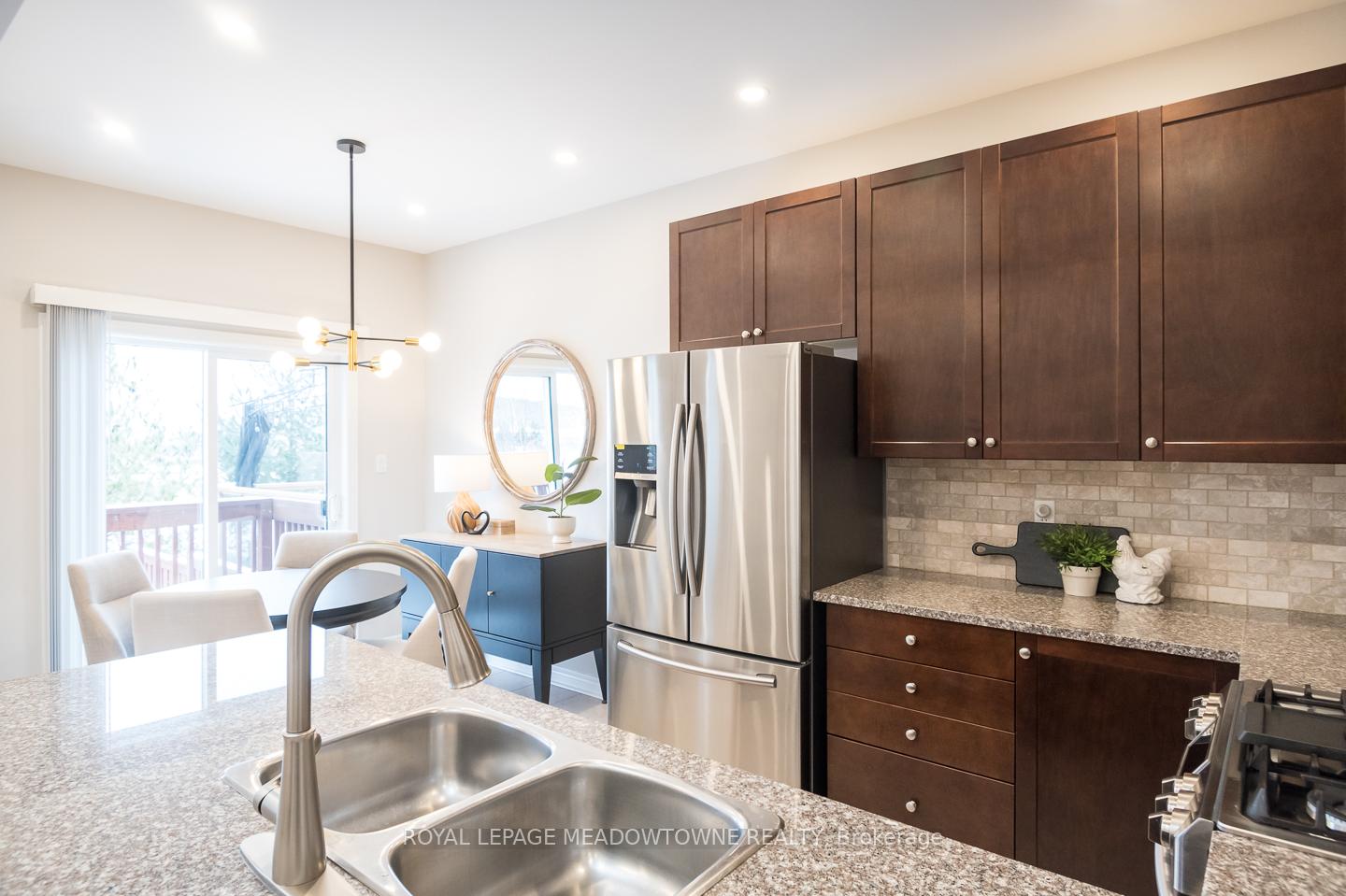 Photo 12 of 394 Bessborough Drive, Milton, Harrison — HOMEH