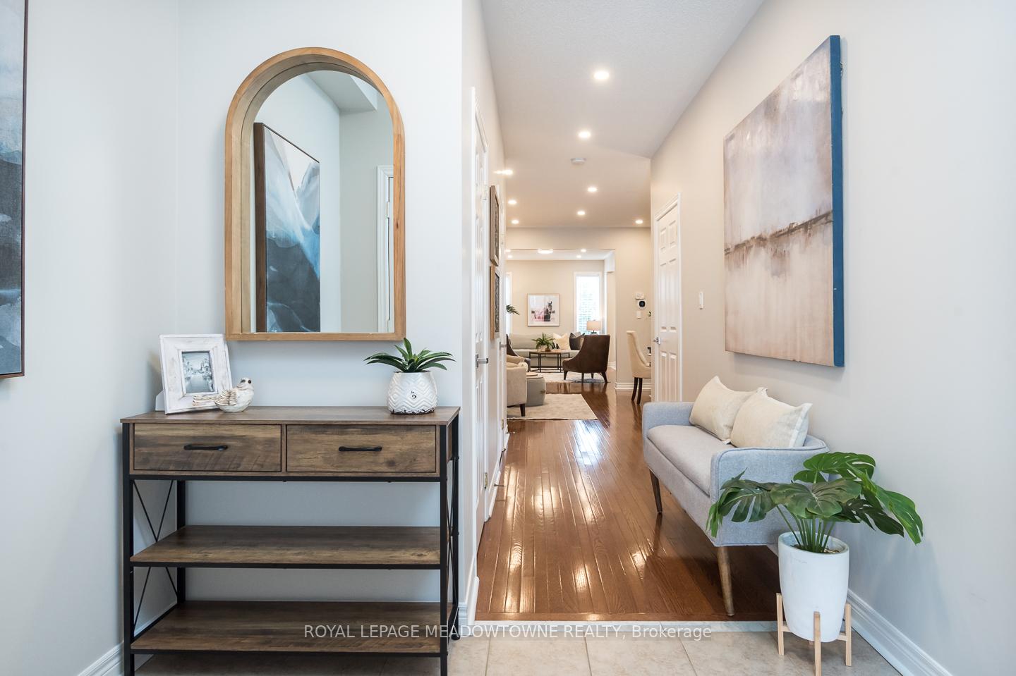 Photo 17 of 394 Bessborough Drive, Milton, Harrison — HOMEH