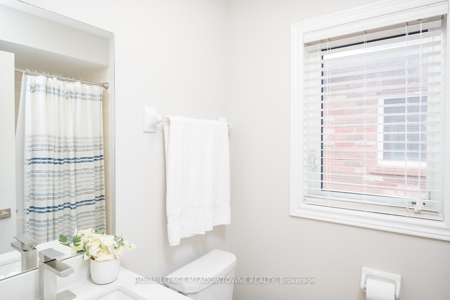 Photo 28 of 394 Bessborough Drive, Milton, Harrison — HOMEH