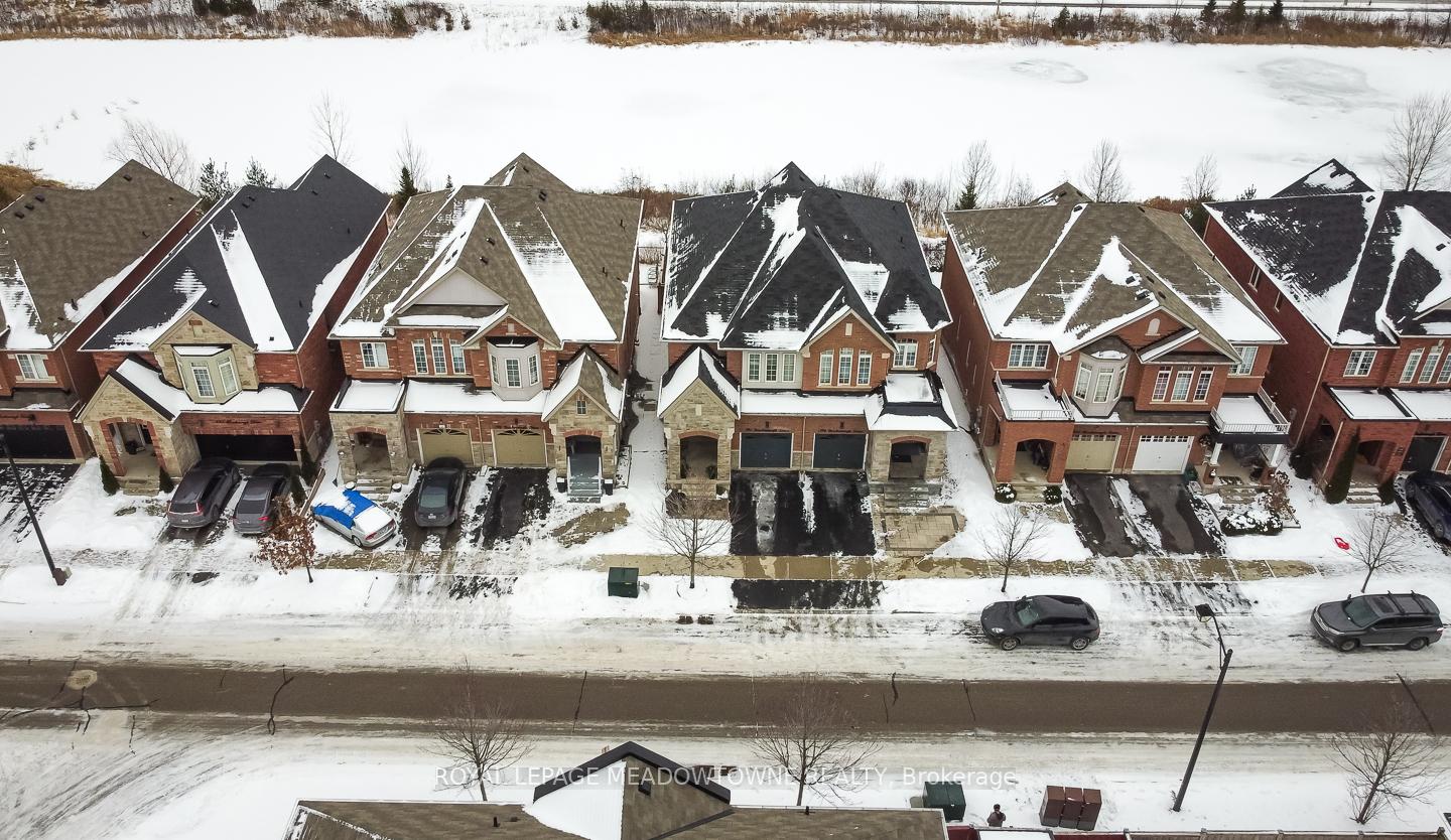 Photo 40 of 394 Bessborough Drive, Milton, Harrison — HOMEH