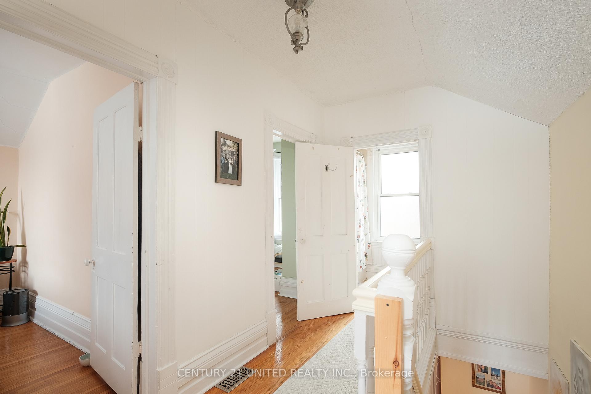 Photo 16 of 512 Parnell Street, Peterborough, Town Ward 3 — HOMEH
