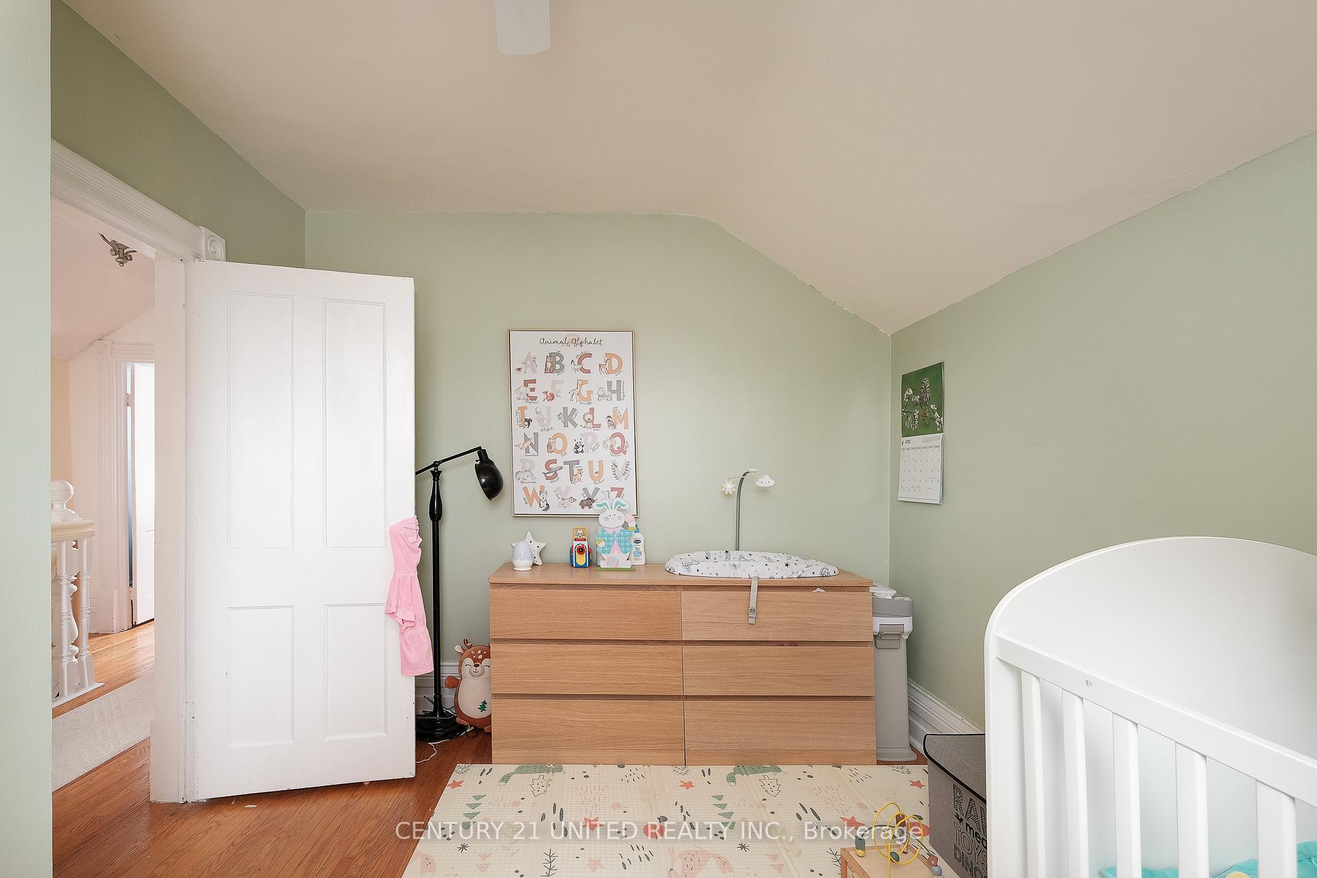 Photo 18 of 512 Parnell Street, Peterborough, Town Ward 3 — HOMEH