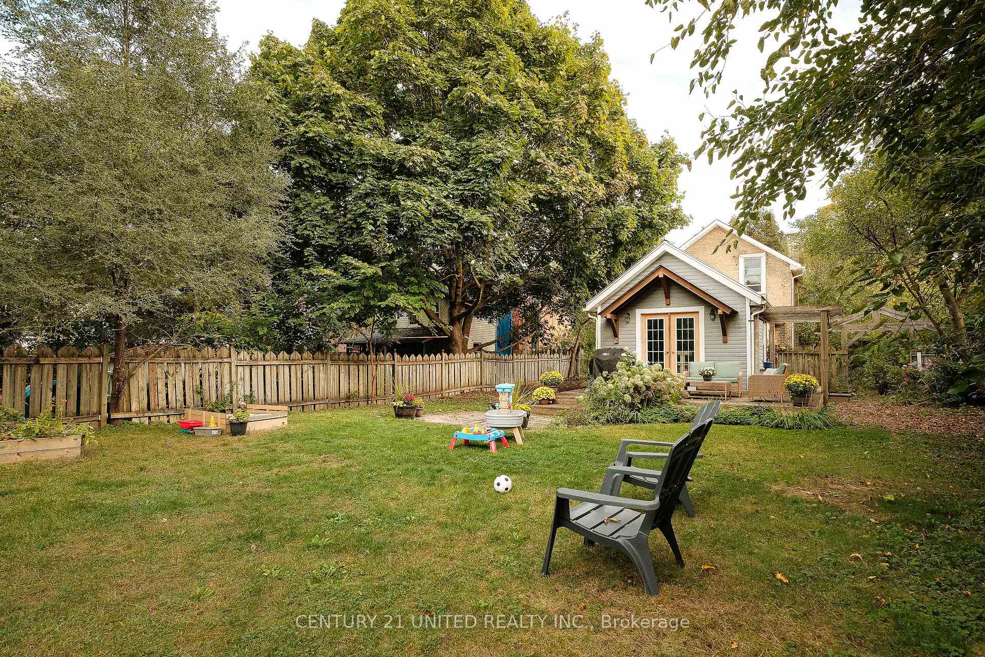 Photo 34 of 512 Parnell Street, Peterborough, Town Ward 3 — HOMEH