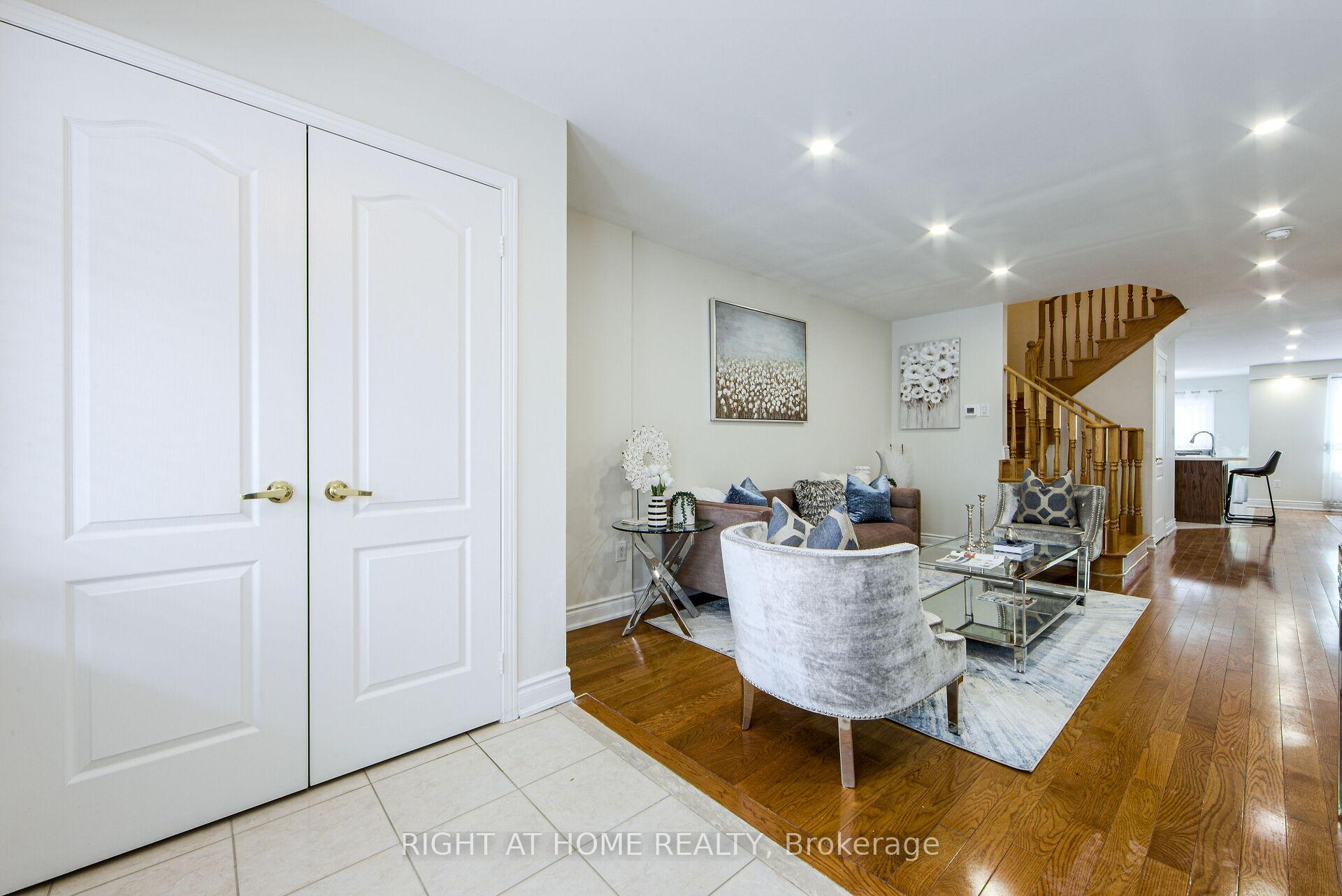 Photo 4 of 1321 Brandon Terrace, Milton, Dempsey — HOMEH