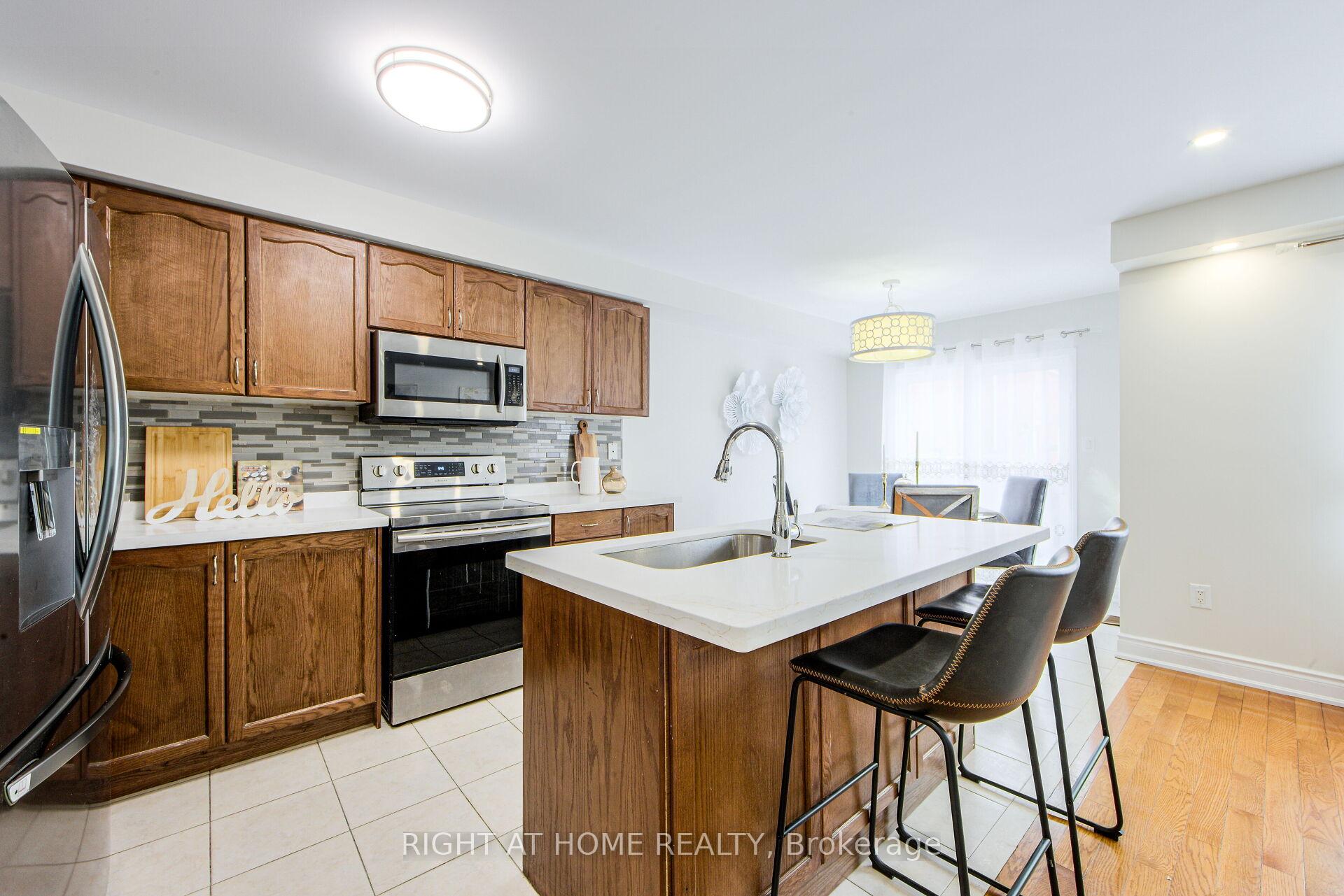 Photo 12 of 1321 Brandon Terrace, Milton, Dempsey — HOMEH