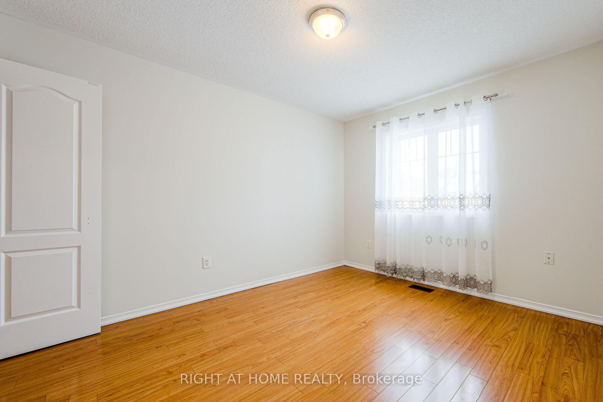 Photo 32 of 1321 Brandon Terrace, Milton, Dempsey — HOMEH