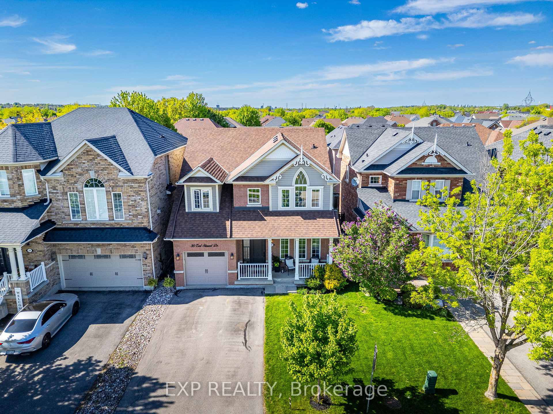 Photo 1 of 30 Earl Stewart Drive, Aurora, Bayview Wellington — HOMEH