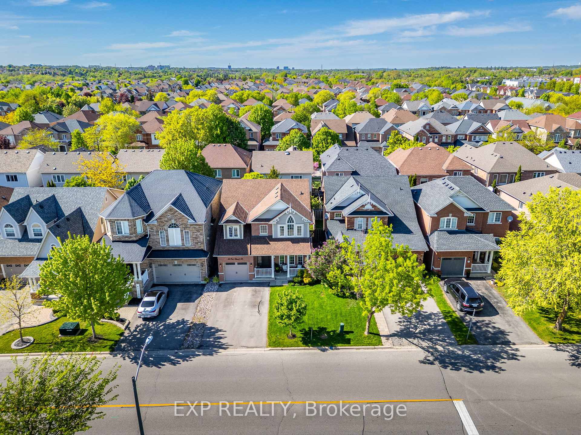 Photo 39 of 30 Earl Stewart Drive, Aurora, Bayview Wellington — HOMEH