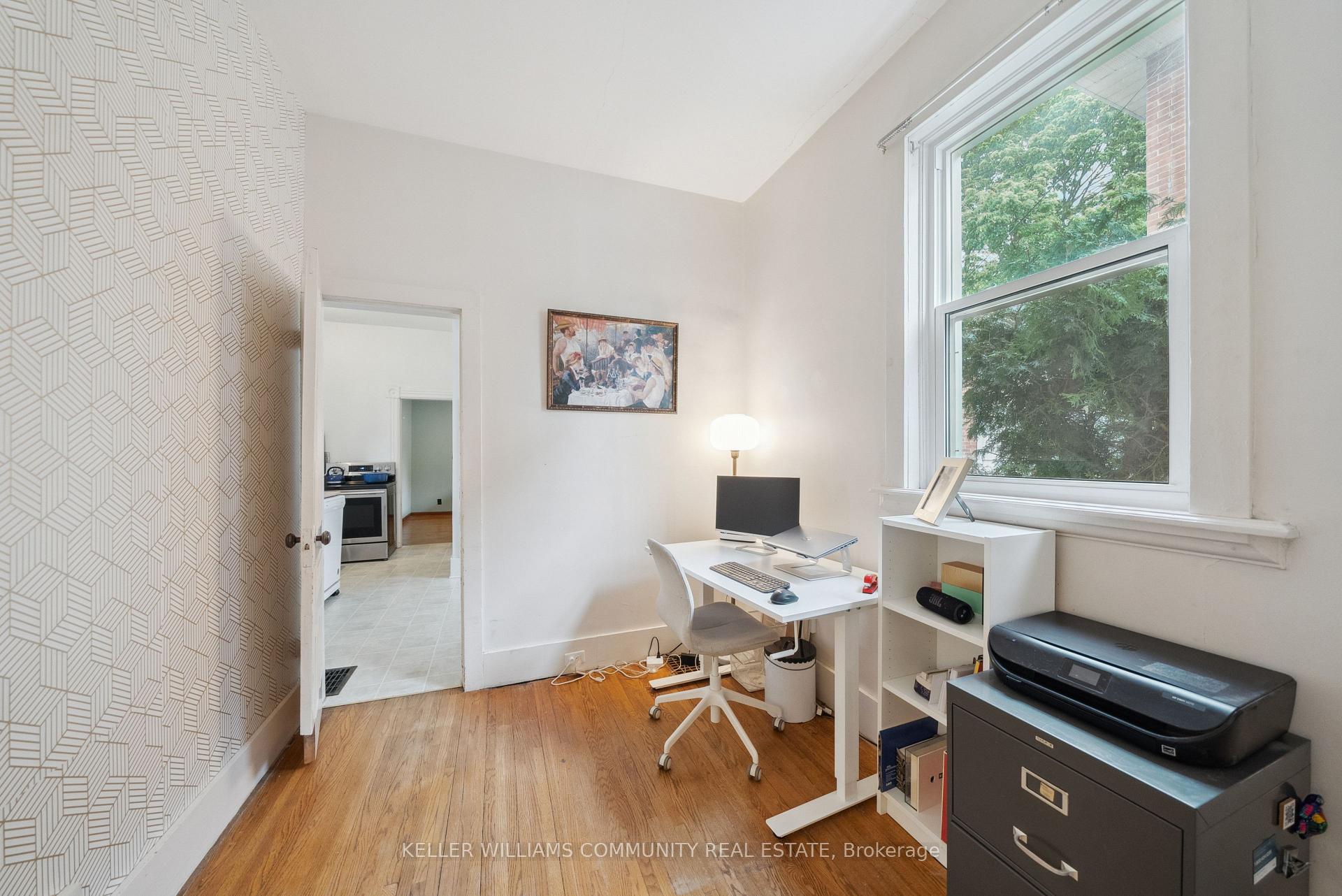 Photo 13 of 269 John Street, Peterborough, Town Ward 3 — HOMEH