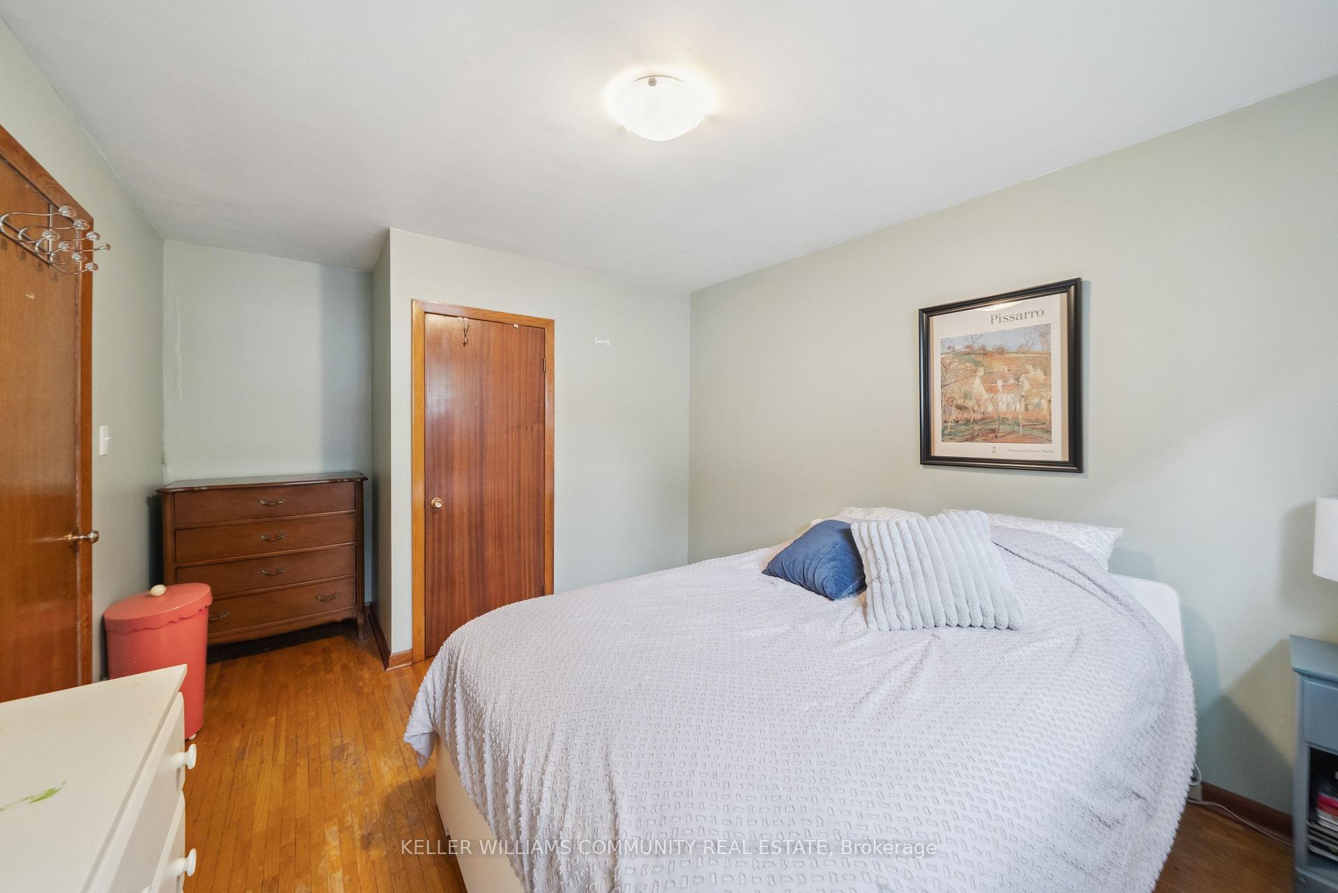 Photo 16 of 269 John Street, Peterborough, Town Ward 3 — HOMEH