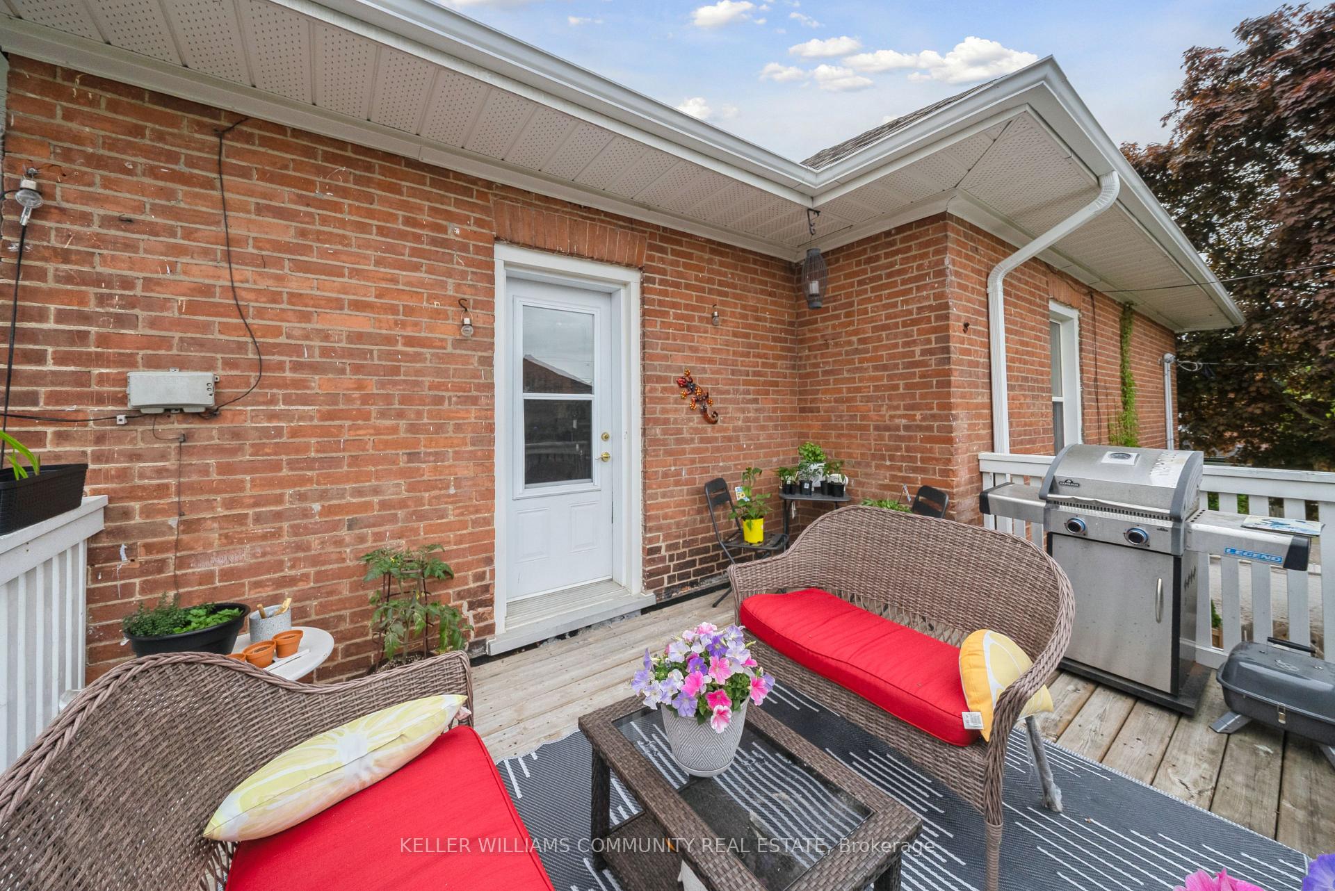 Photo 30 of 269 John Street, Peterborough, Town Ward 3 — HOMEH