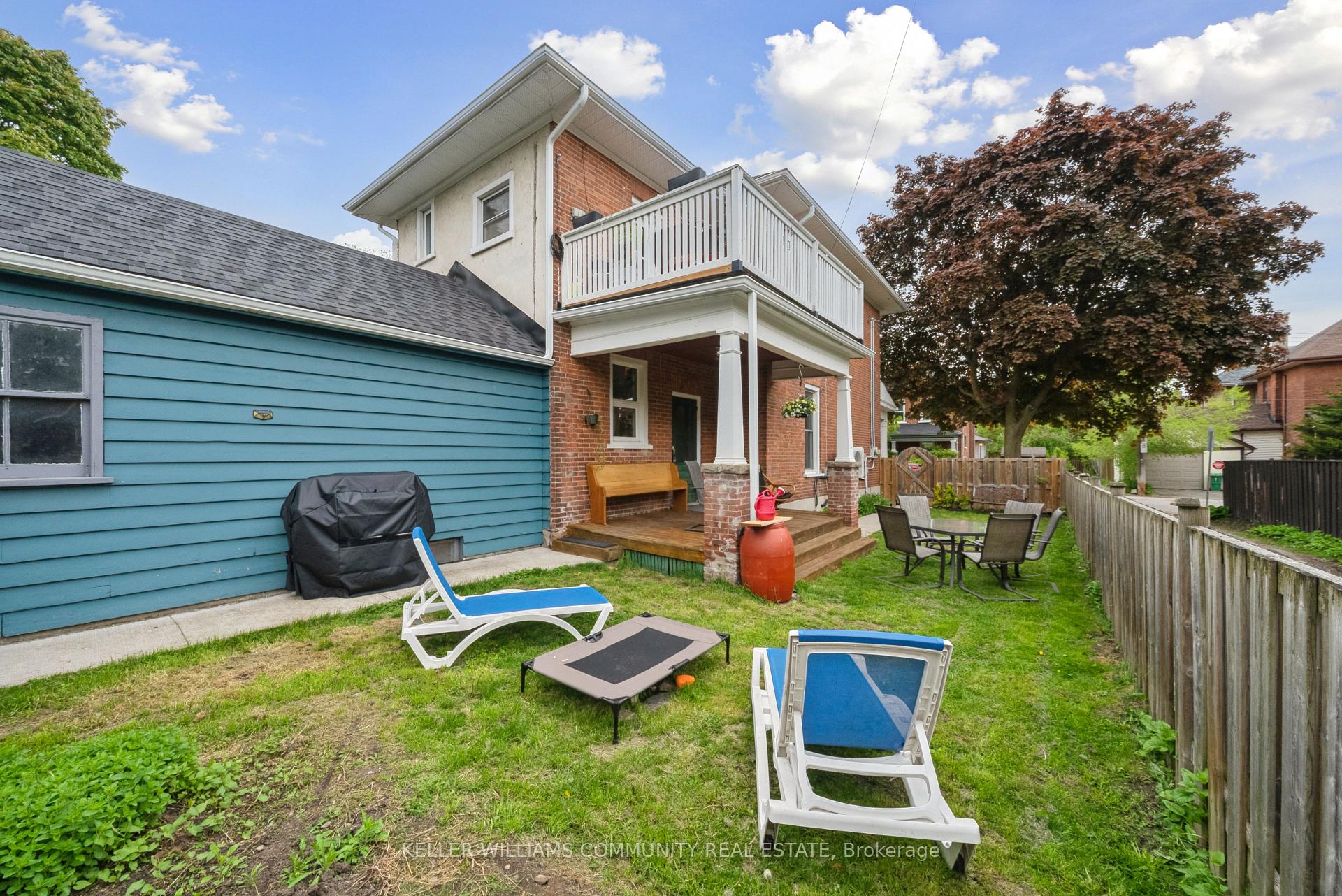 Photo 34 of 269 John Street, Peterborough, Town Ward 3 — HOMEH
