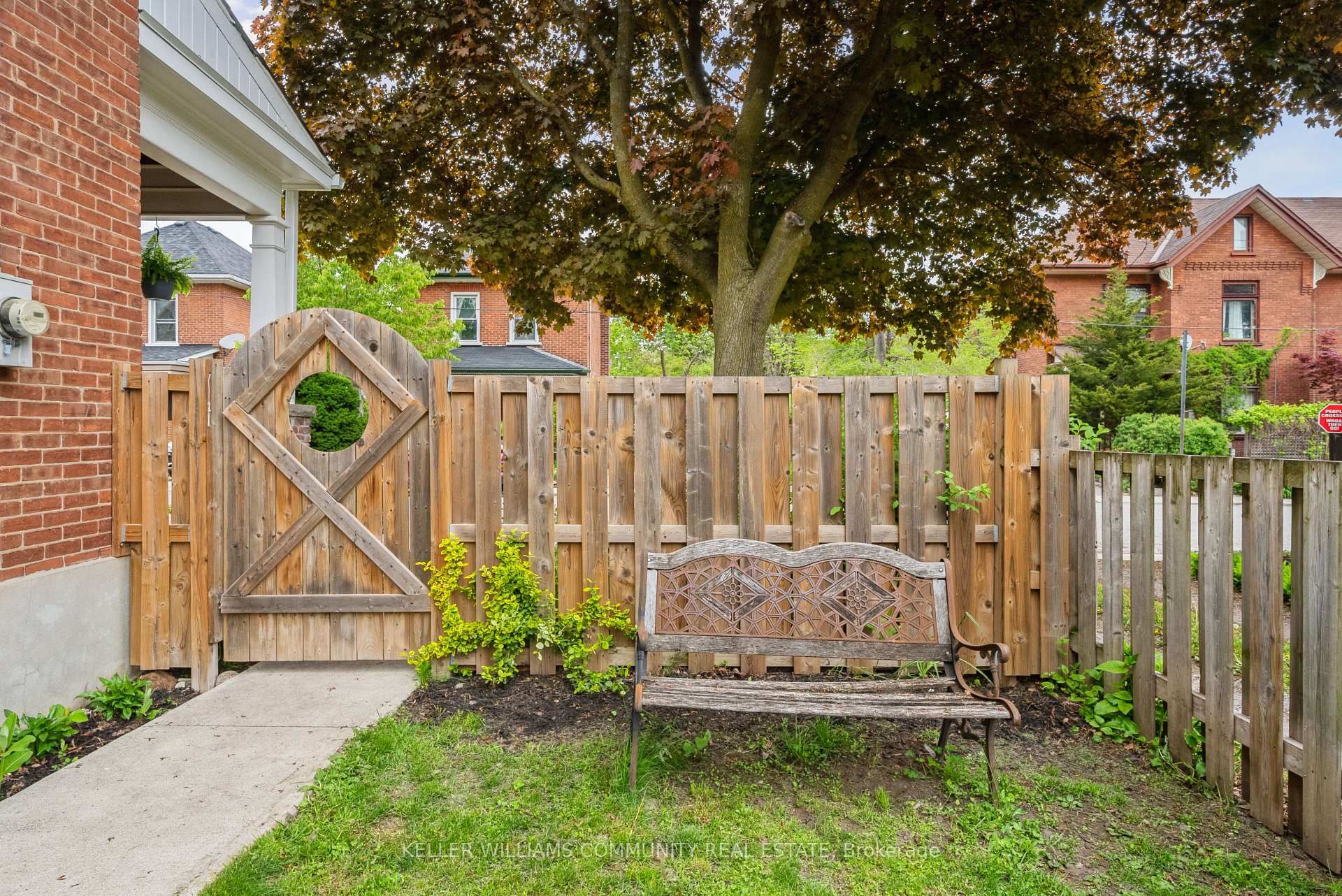 Photo 36 of 269 John Street, Peterborough, Town Ward 3 — HOMEH