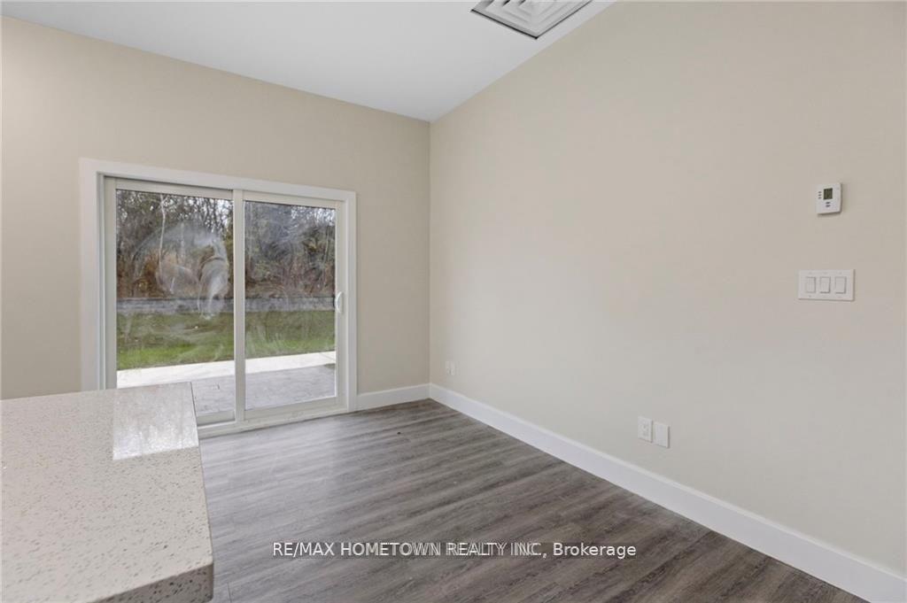 Photo 9 of Unit 3, 7829 Kent Boulevard, Brockville — HOMEH