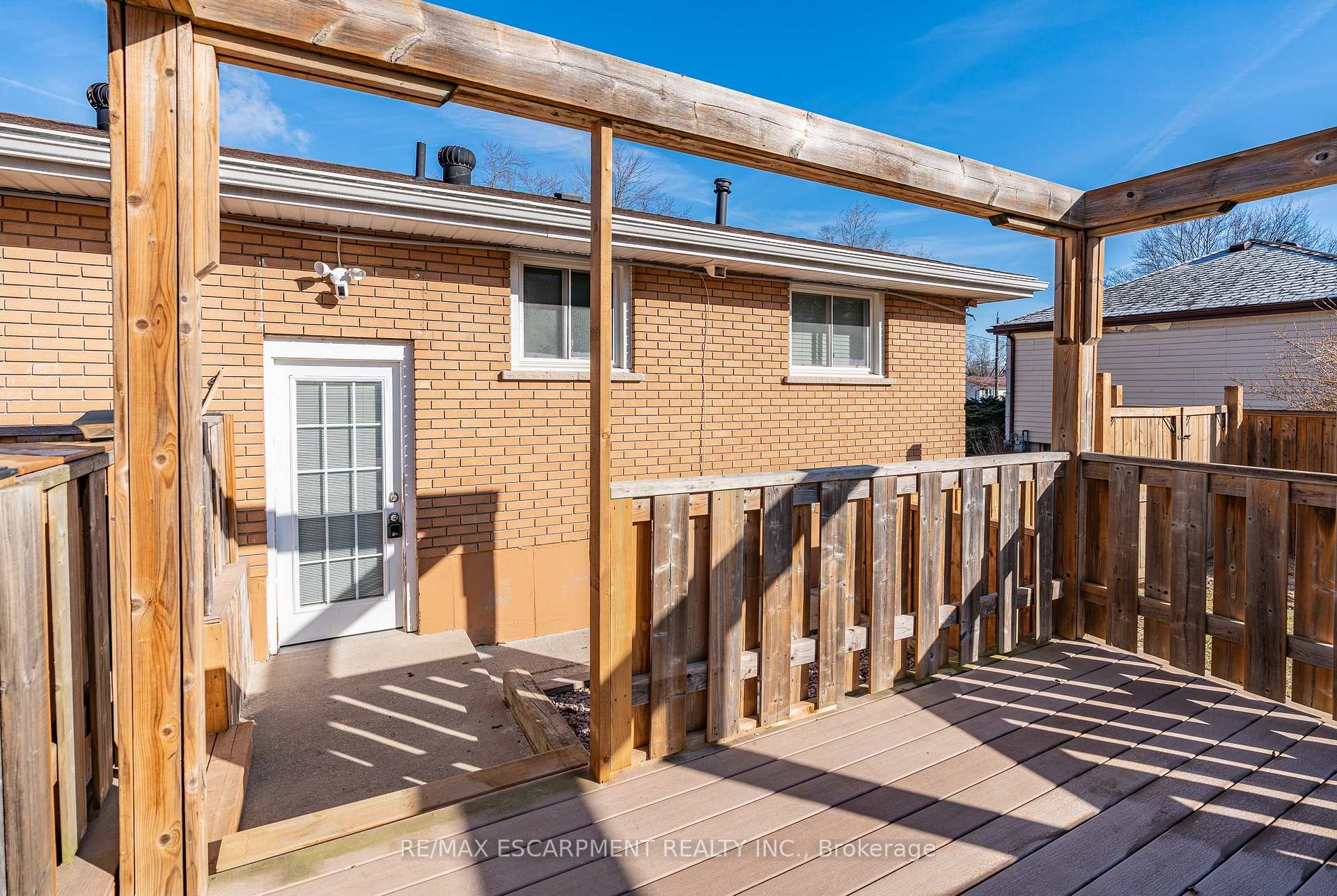 Photo 12 of Unit Lower, 20 Glendale Road, Brant, Brantford Twp — HOMEH