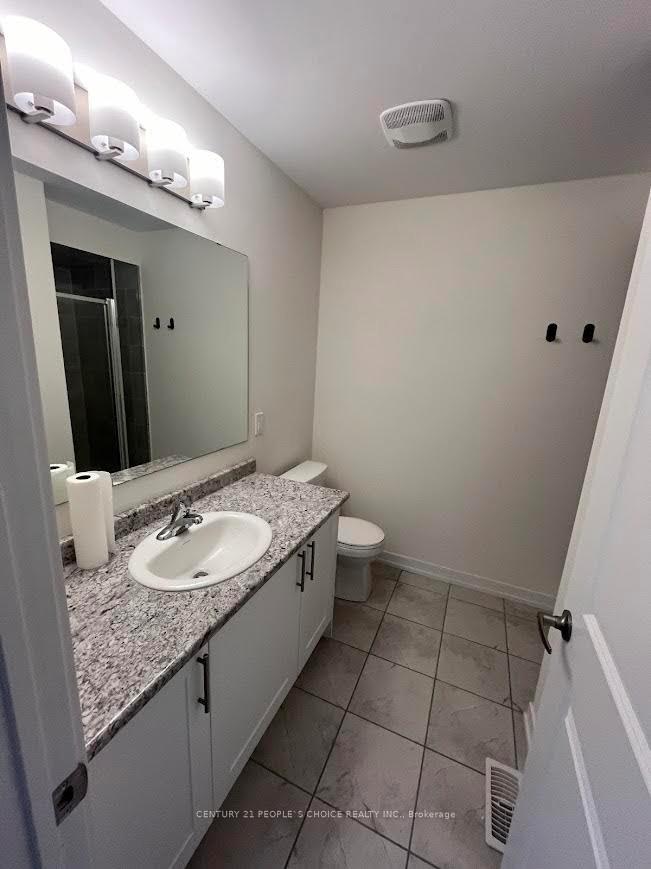 Photo 13 of 1550 Hilson Heights, Milton, Cobban — HOMEH