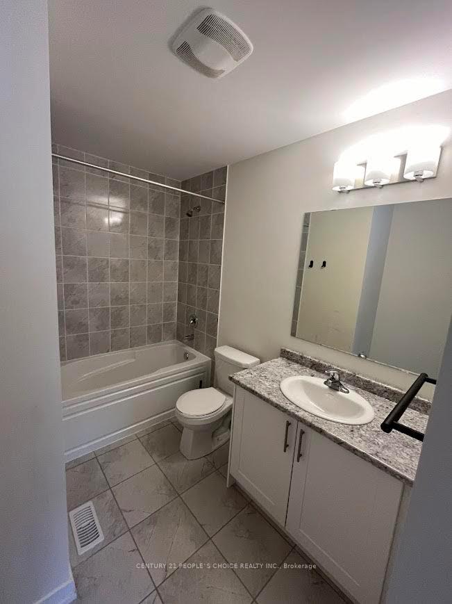Photo 17 of 1550 Hilson Heights, Milton, Cobban — HOMEH