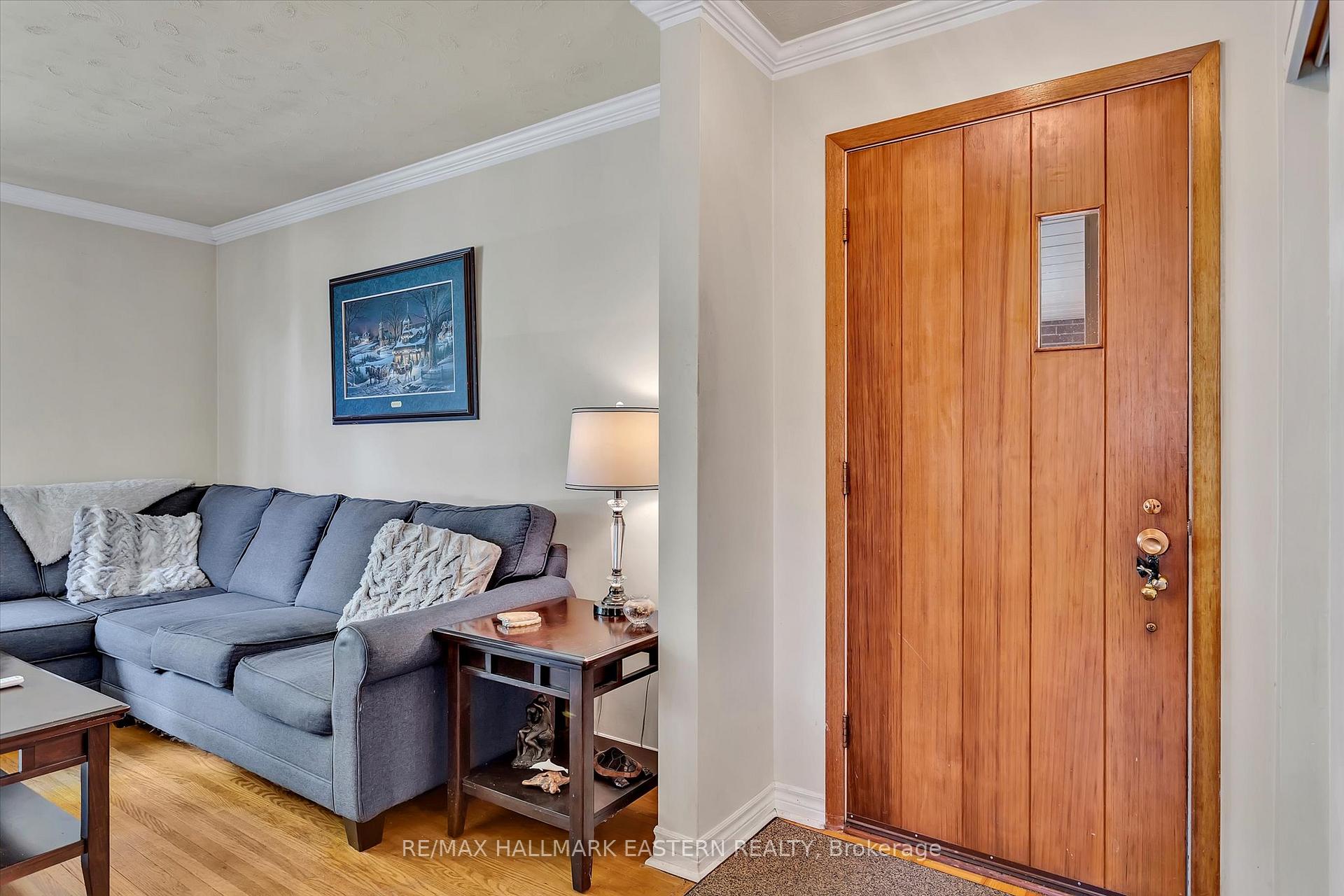 Photo 5 of 1263 Algonquin Boulevard, Peterborough, Northcrest Ward 5 — HOMEH