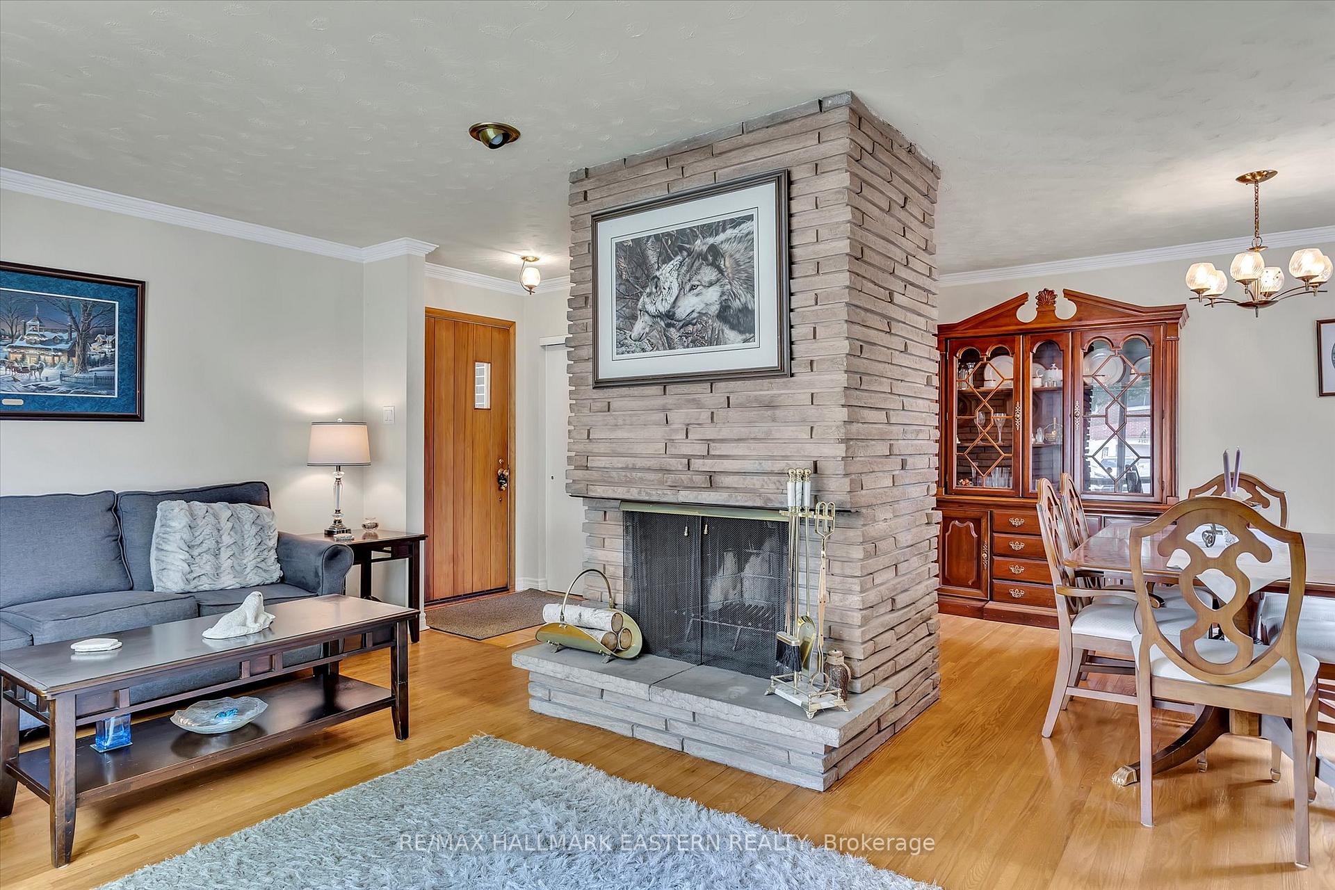 Photo 8 of 1263 Algonquin Boulevard, Peterborough, Northcrest Ward 5 — HOMEH