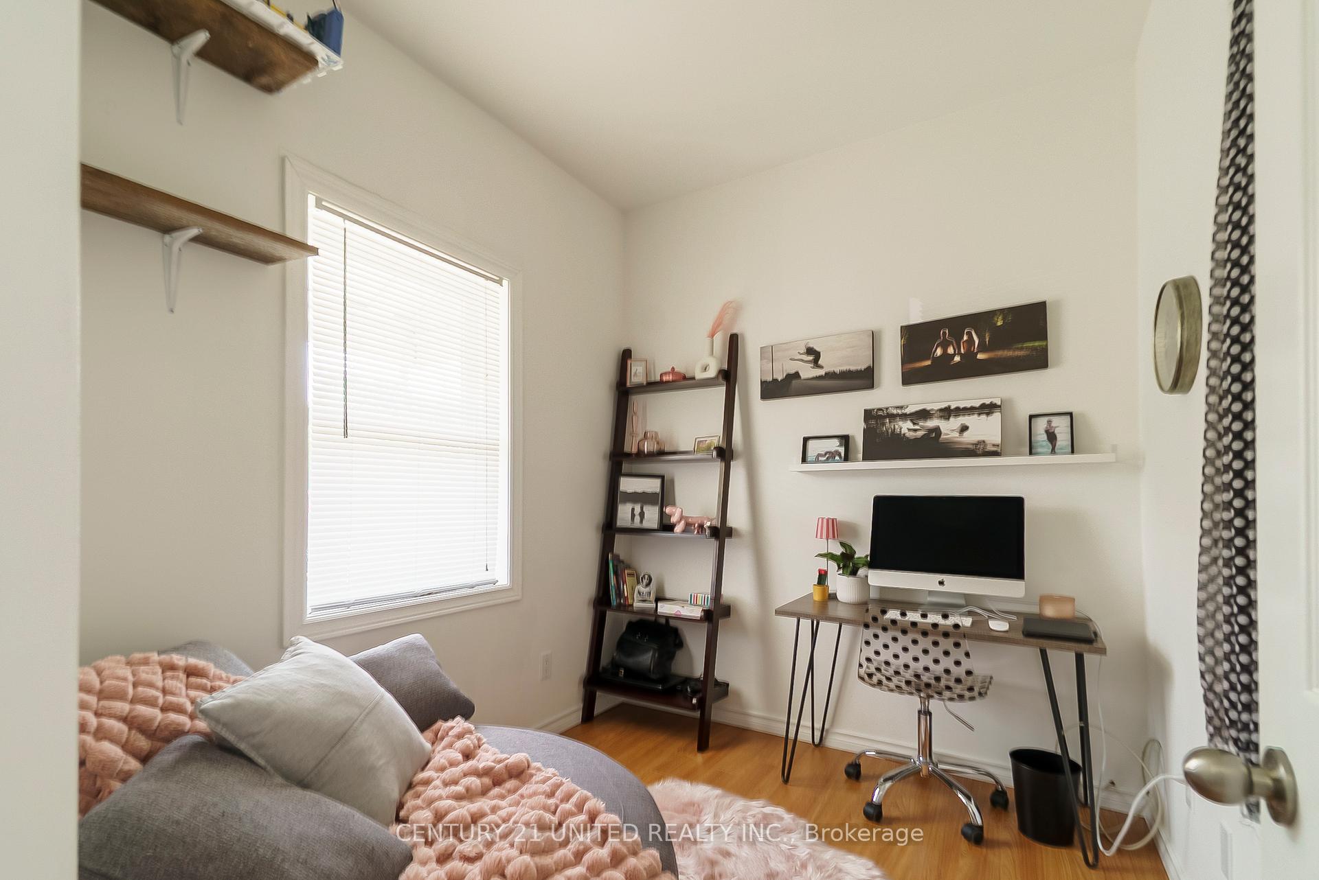 Photo 13 of 408 Mcdonnel Street, Peterborough, Town Ward 3 — HOMEH
