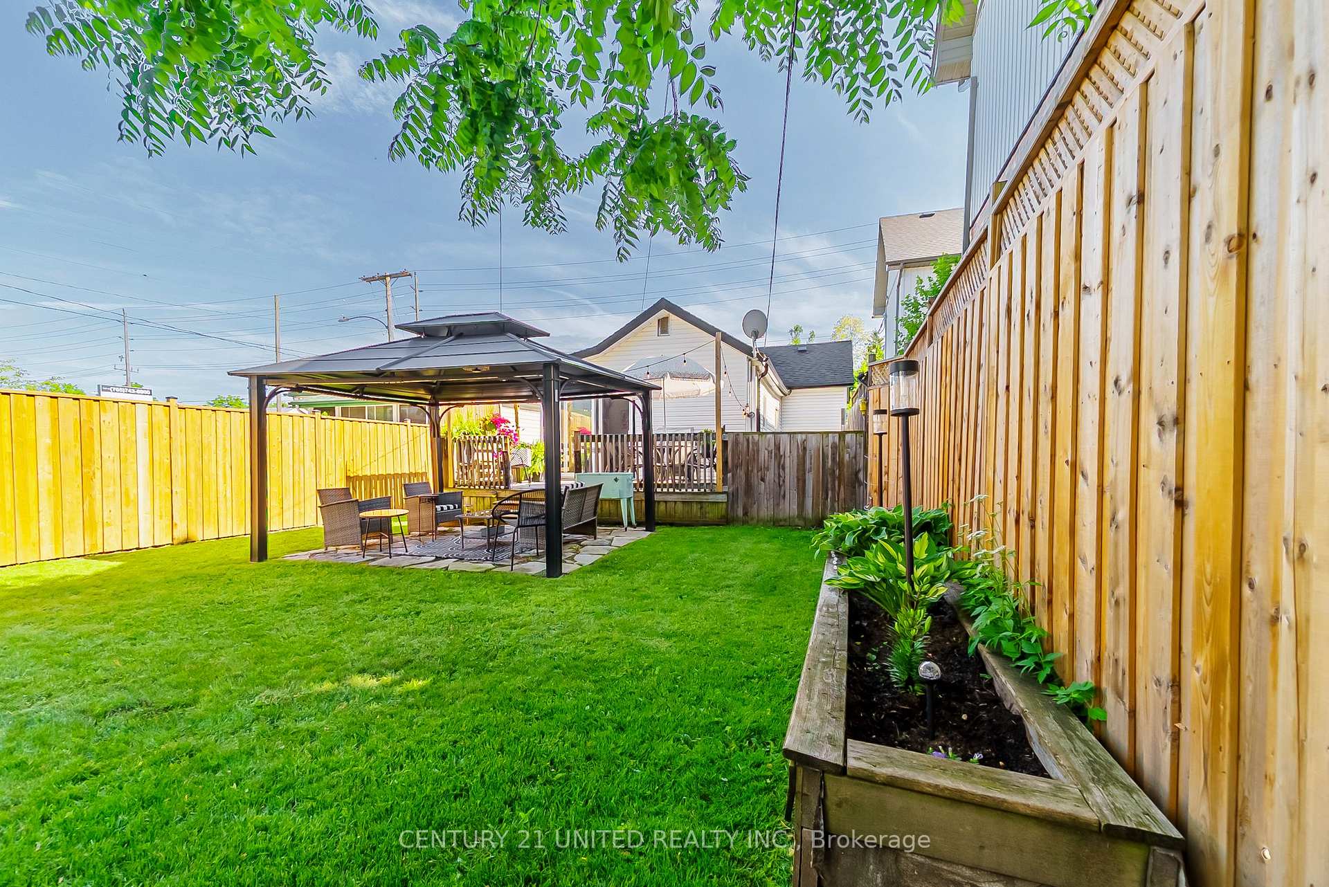 Photo 45 of 408 Mcdonnel Street, Peterborough, Town Ward 3 — HOMEH