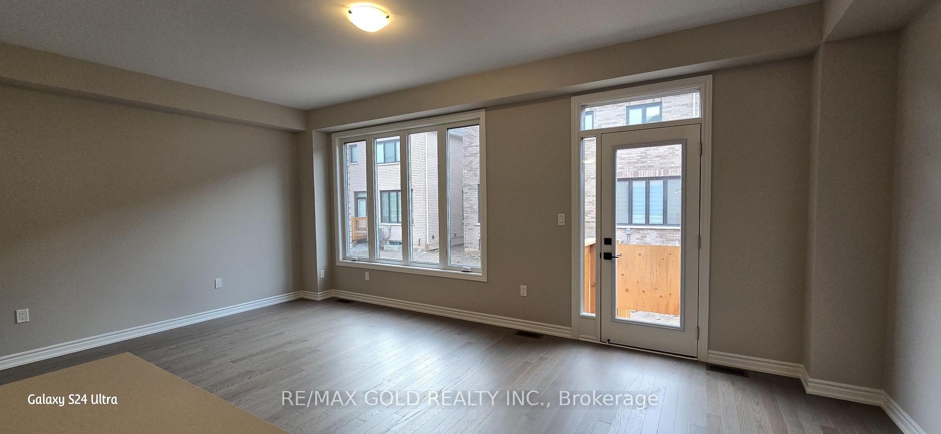 Photo 9 of 1460 Periwinkle Place, Milton, Walker — HOMEH