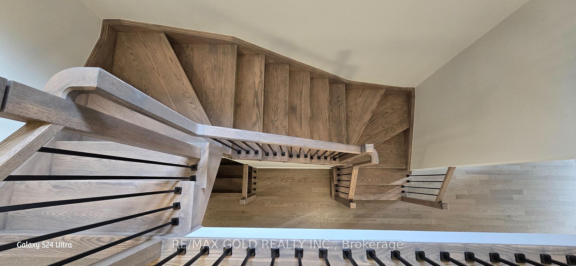 Photo 14 of 1460 Periwinkle Place, Milton, Walker — HOMEH
