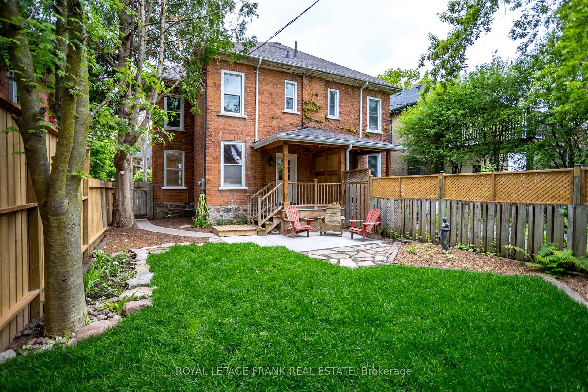 Photo 33 of 565 Gilmour Street, Peterborough, Town Ward 3 — HOMEH