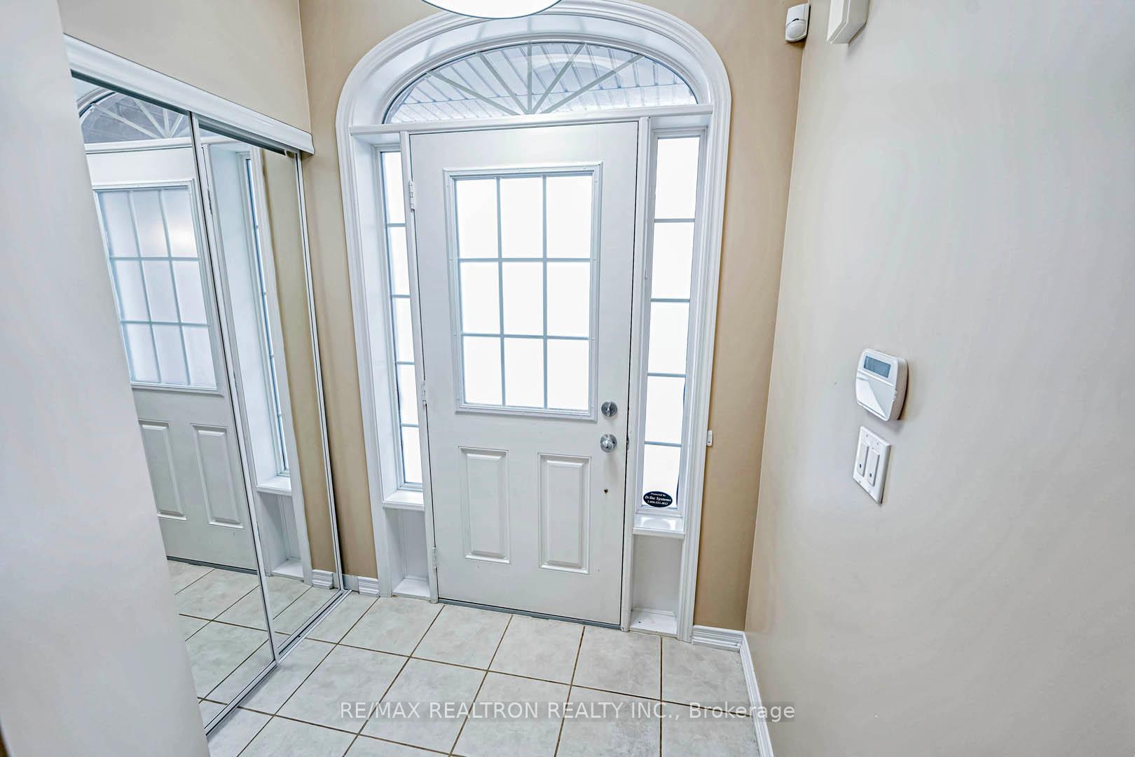 Photo 3 of Unit 47, 651 Farmstead Drive, Milton, Willmott — HOMEH