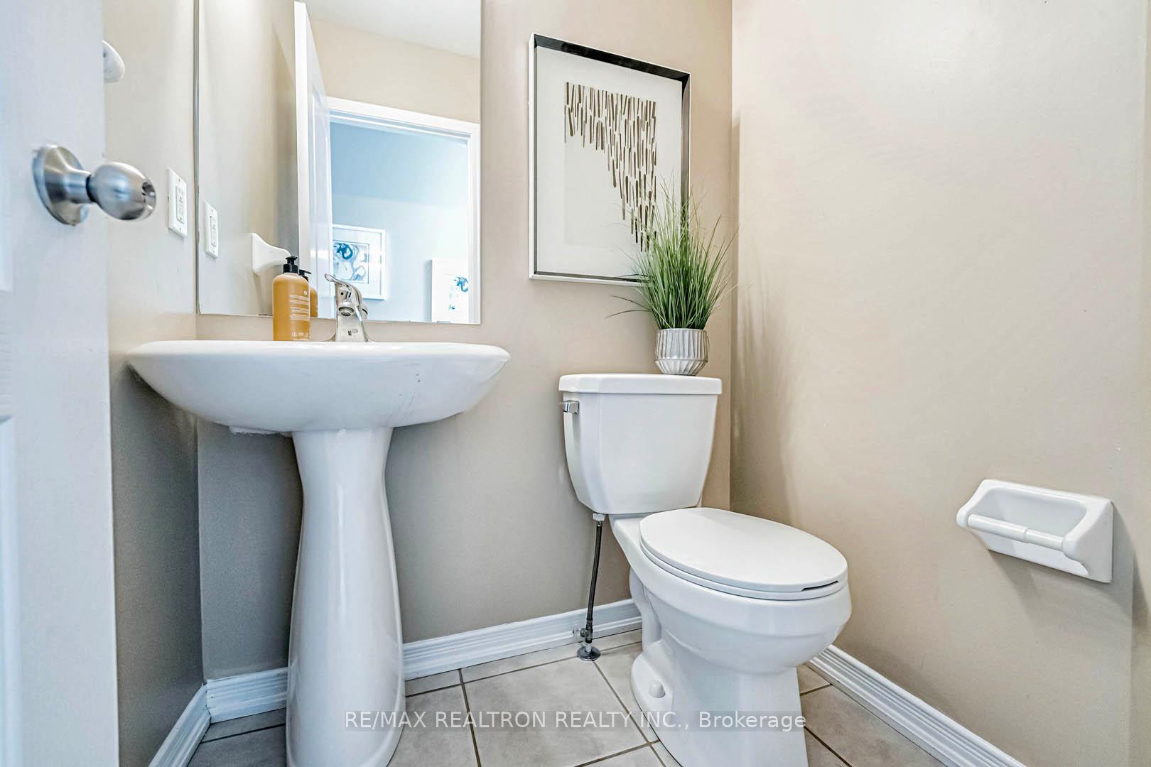 Photo 21 of Unit 47, 651 Farmstead Drive, Milton, Willmott — HOMEH