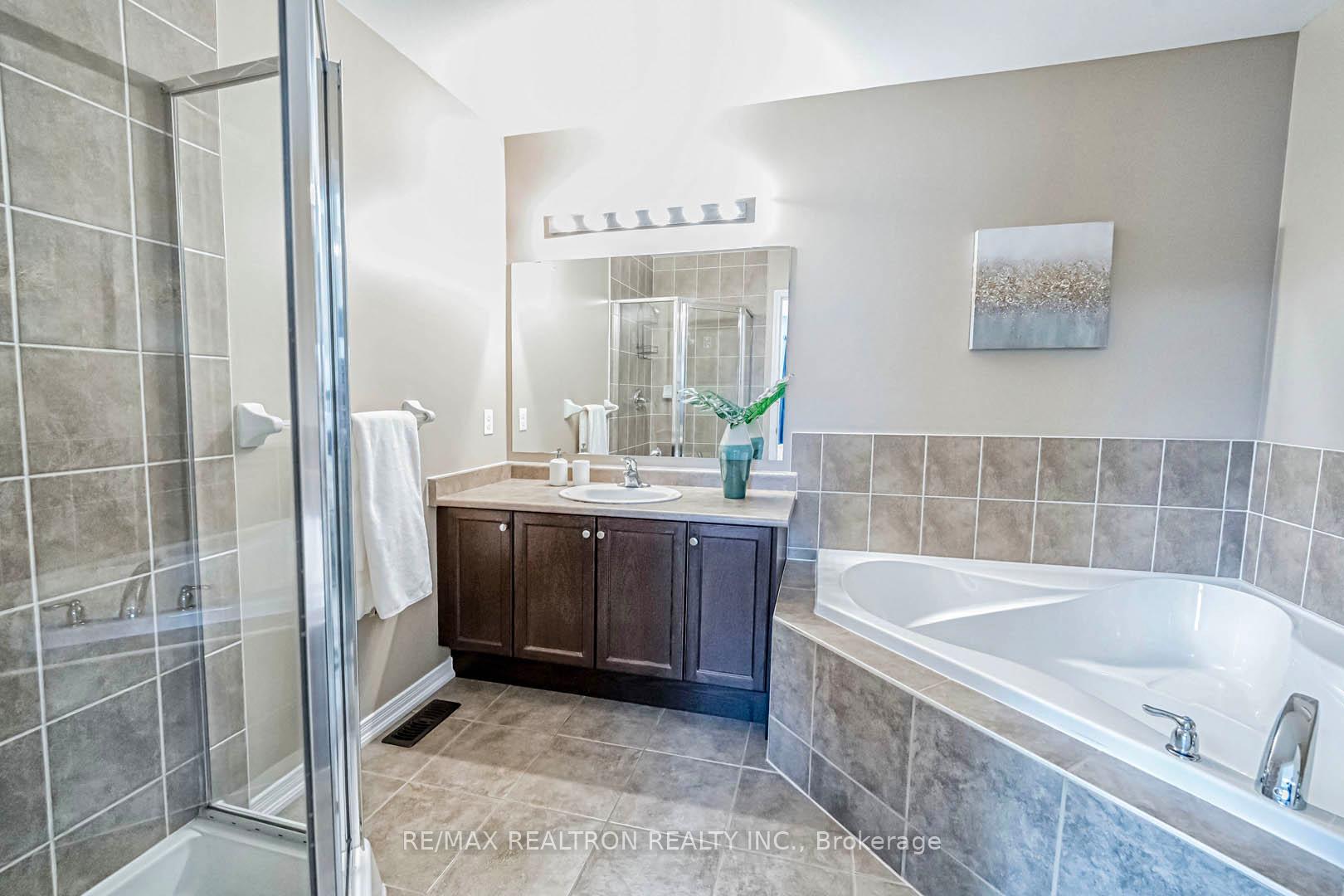 Photo 27 of Unit 47, 651 Farmstead Drive, Milton, Willmott — HOMEH