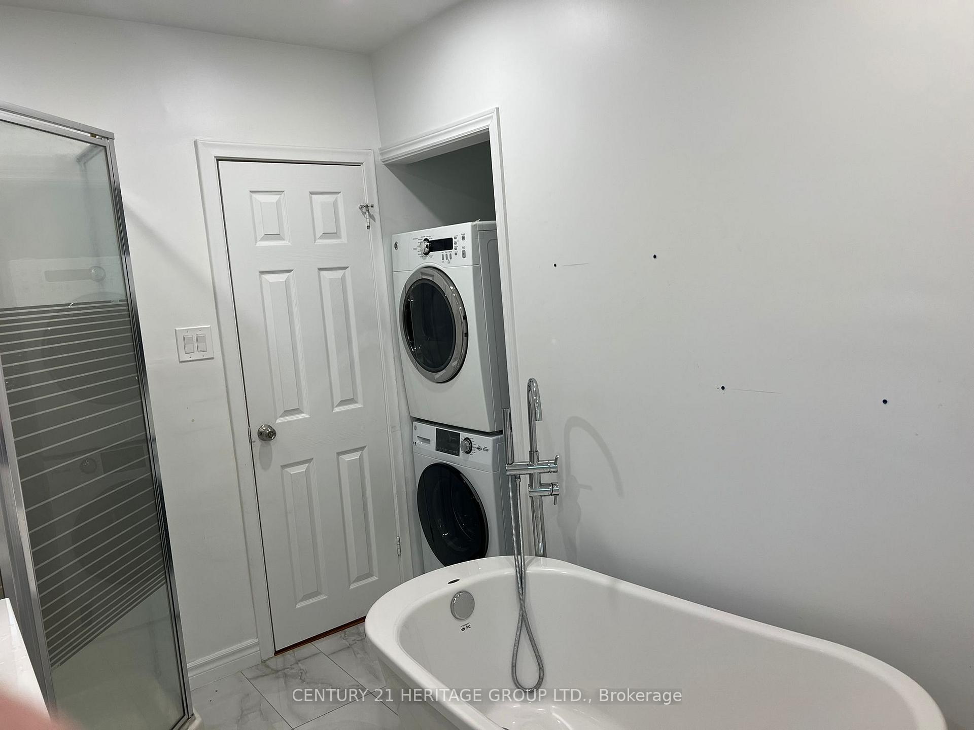 Photo 9 of 51 Steel Street S, Barrie, Grove East — HOMEH
