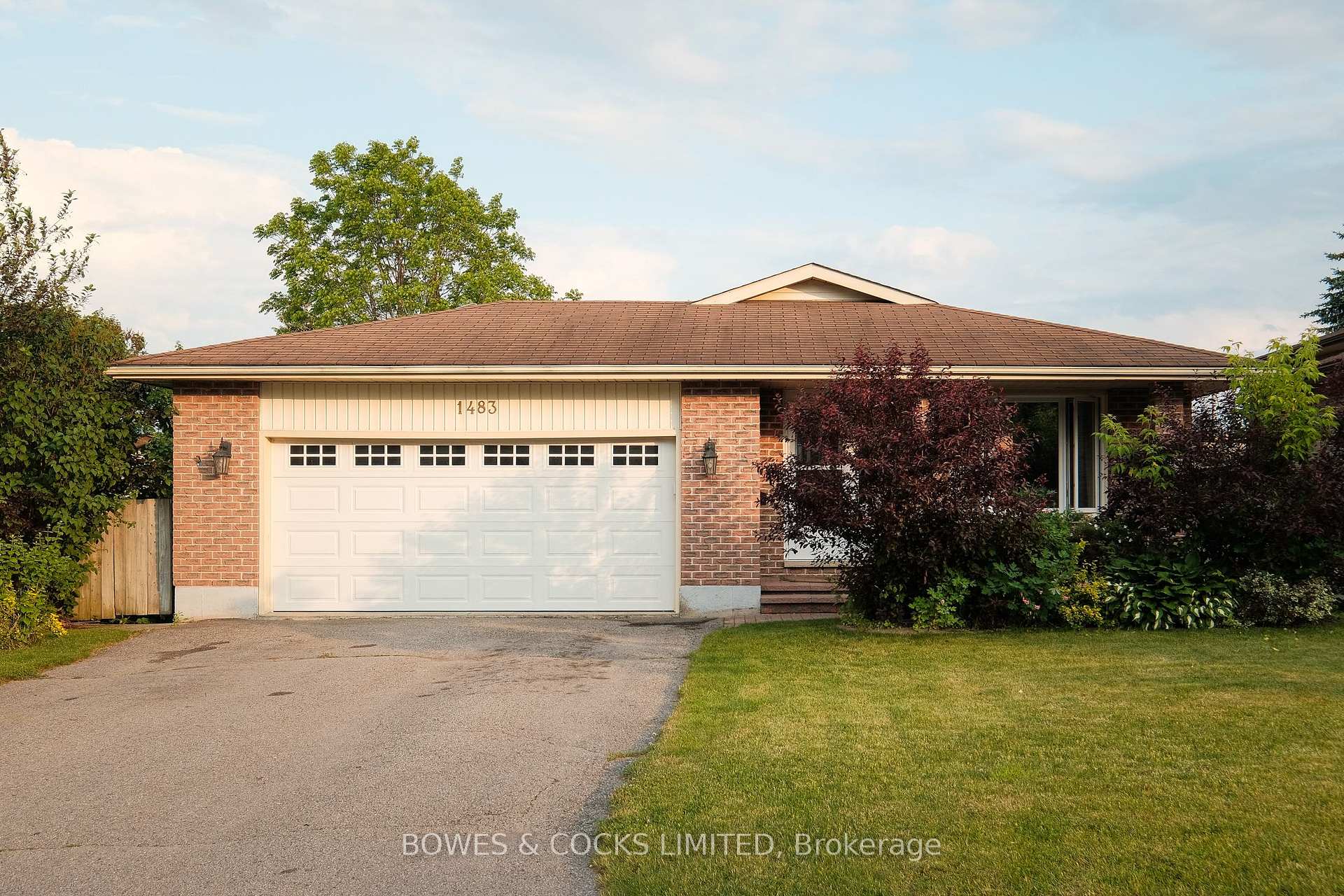 Photo 1 of 1483 Clearview Drive, Peterborough, Monaghan Ward 2 — HOMEH