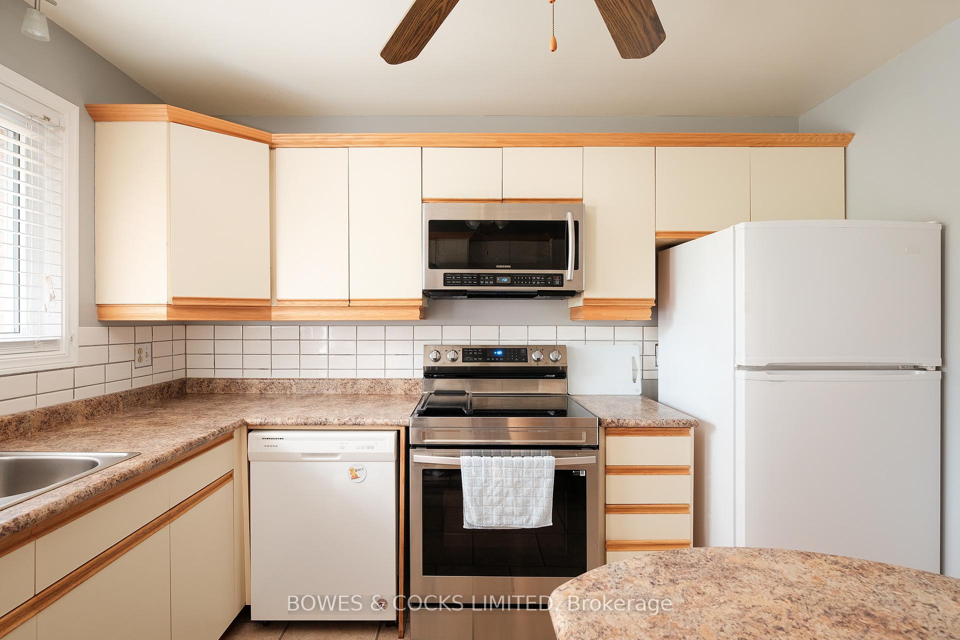 Photo 9 of 1483 Clearview Drive, Peterborough, Monaghan Ward 2 — HOMEH