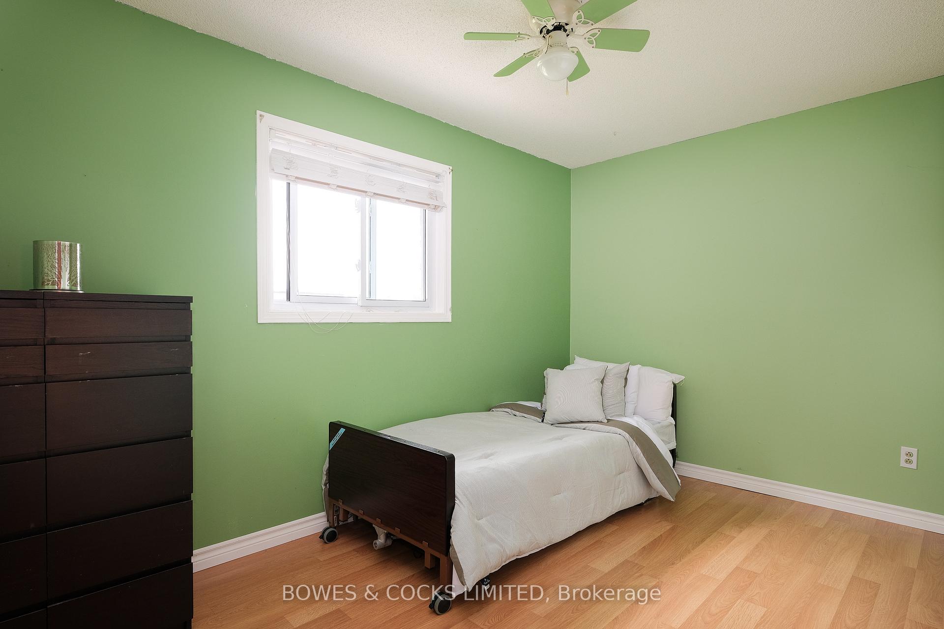 Photo 13 of 1483 Clearview Drive, Peterborough, Monaghan Ward 2 — HOMEH