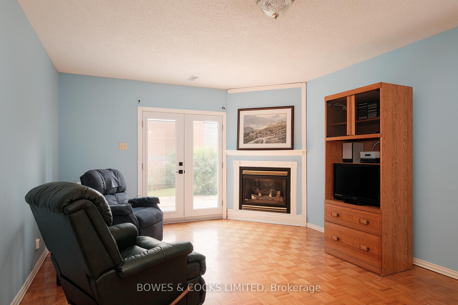 Photo 23 of 1483 Clearview Drive, Peterborough, Monaghan Ward 2 — HOMEH