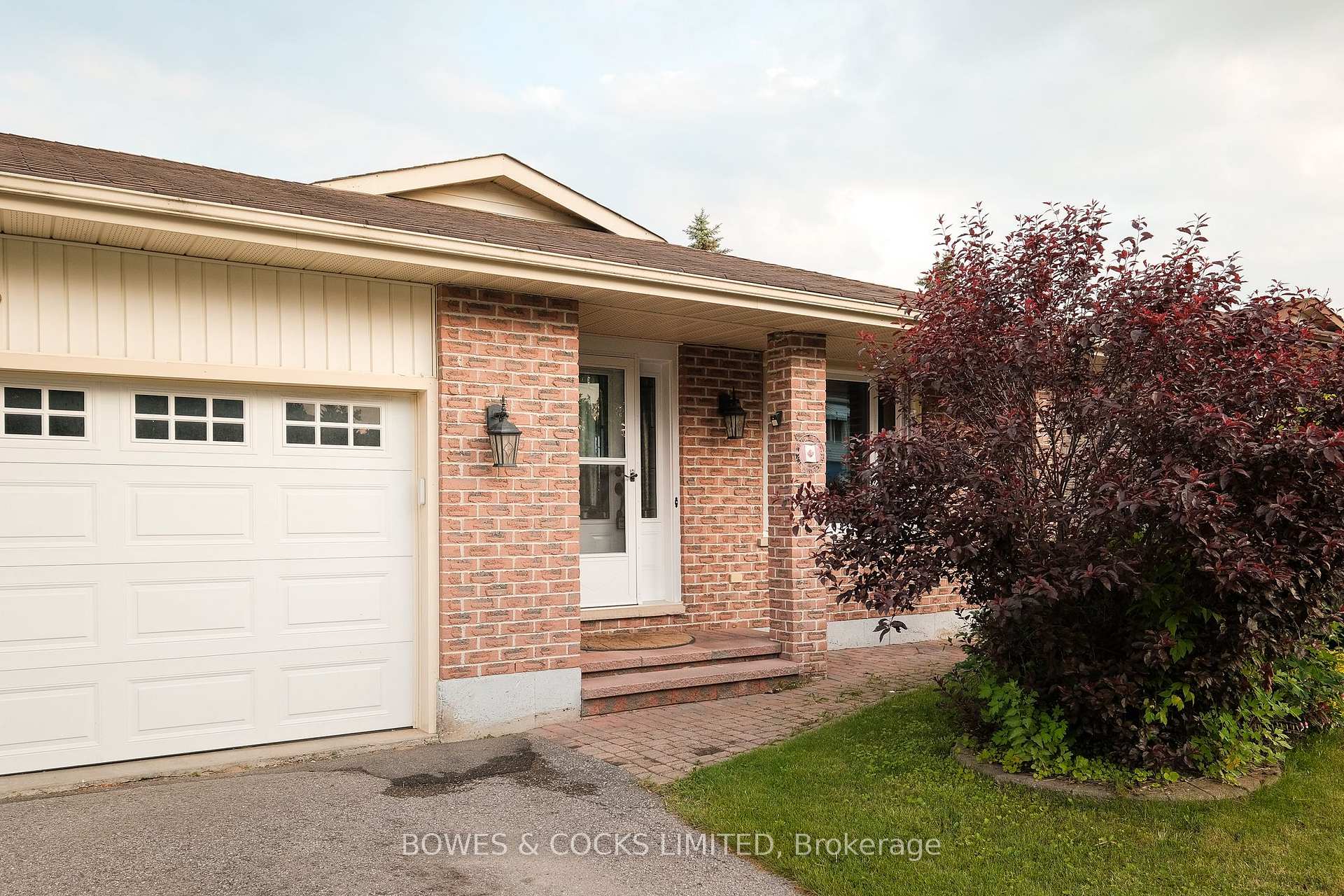Photo 34 of 1483 Clearview Drive, Peterborough, Monaghan Ward 2 — HOMEH